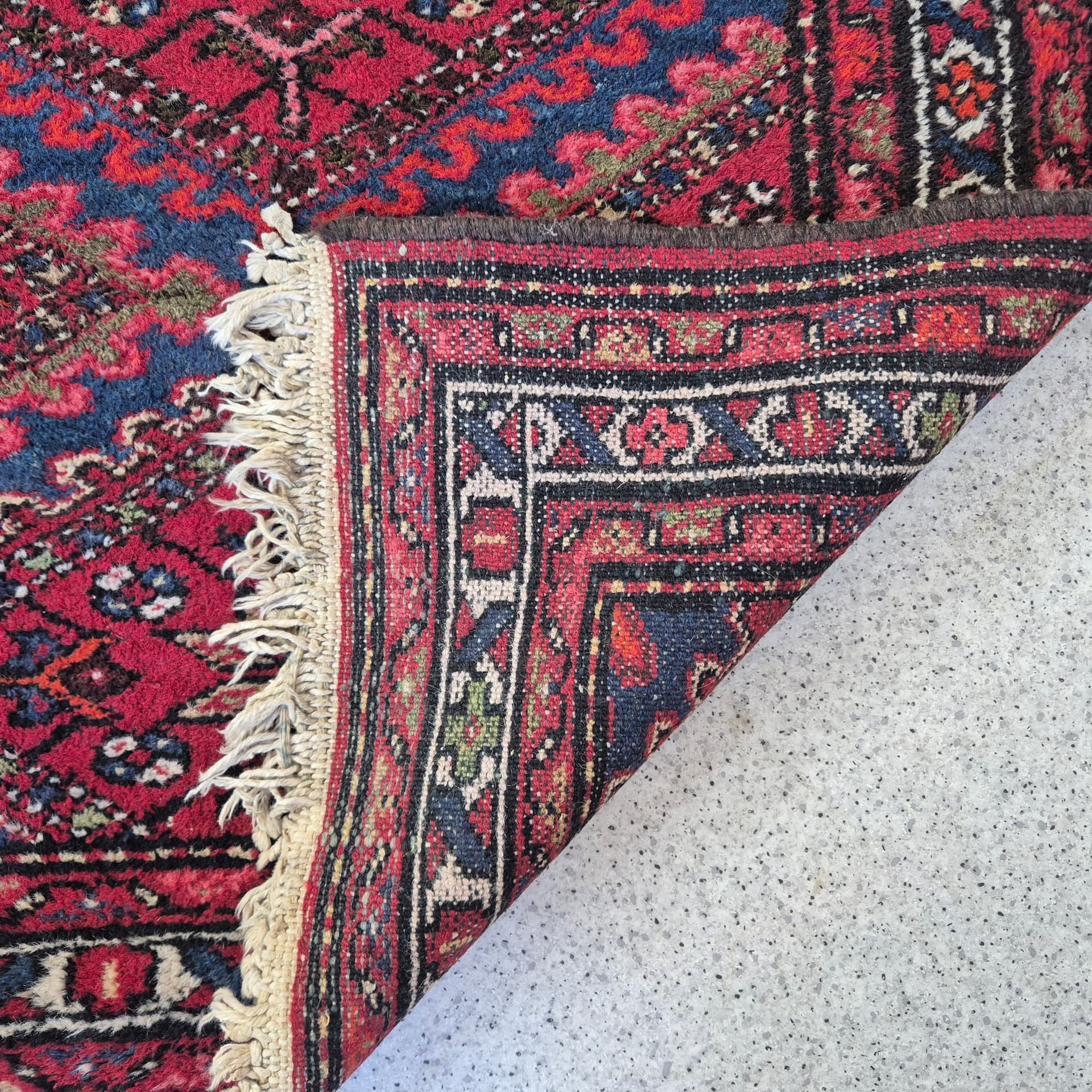 Rug Shiraz 150x103 cm, red multicolor, wool, Iran, 1960s. - 341937