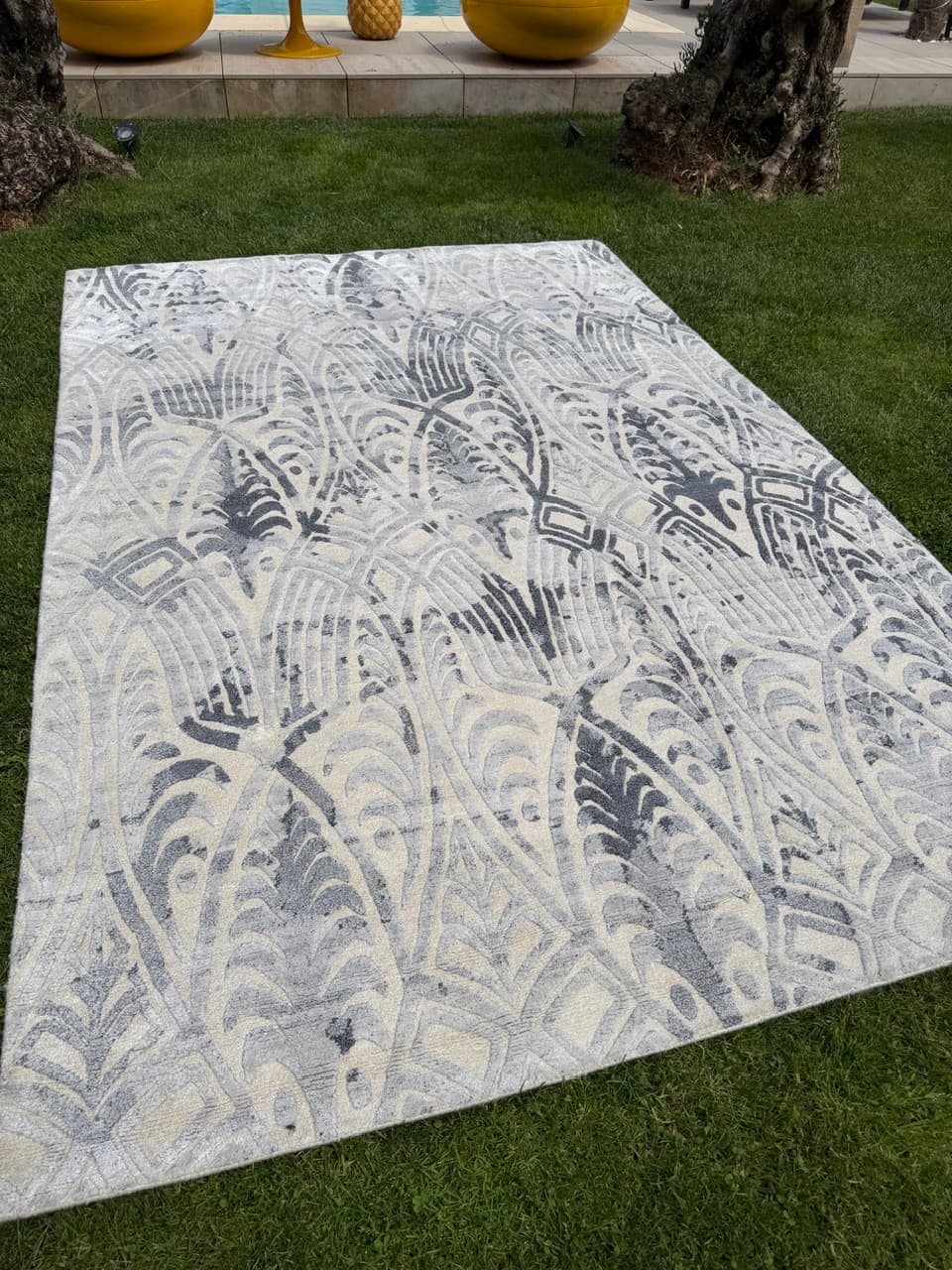 Persian Kashmiri Rug, grey silver, cashmere wool silk, Iran, 280x185 cm - 341973