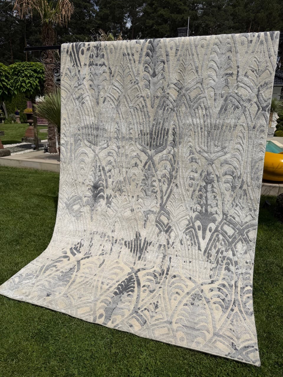 Persian Kashmiri Rug, grey silver, cashmere wool silk, Iran, 280x185 cm - 341970