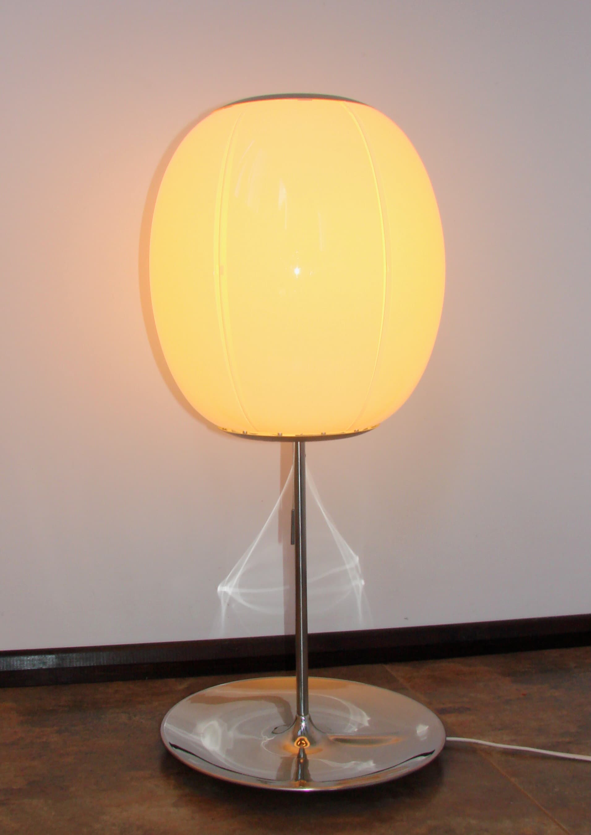 Lampa stołowa Space Age, tworzywo białe, chrom srebrny, proj. M. Elebäck & C. Öjerstam, lata 70. - 342016