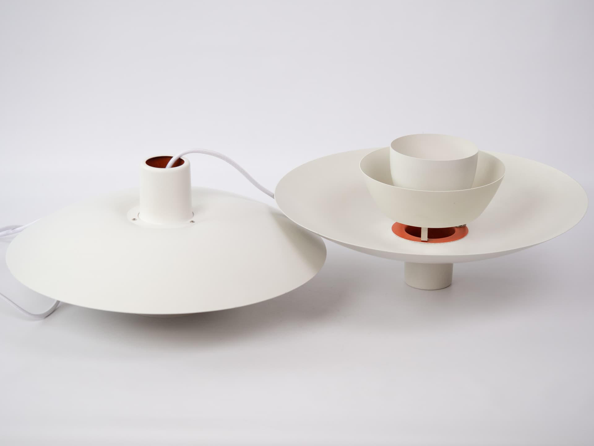 Para lamp wiszących PH 4/3, metal biały, proj. P. Henningsen, Louis Poulsen, Dania, lata 60. - 342362
