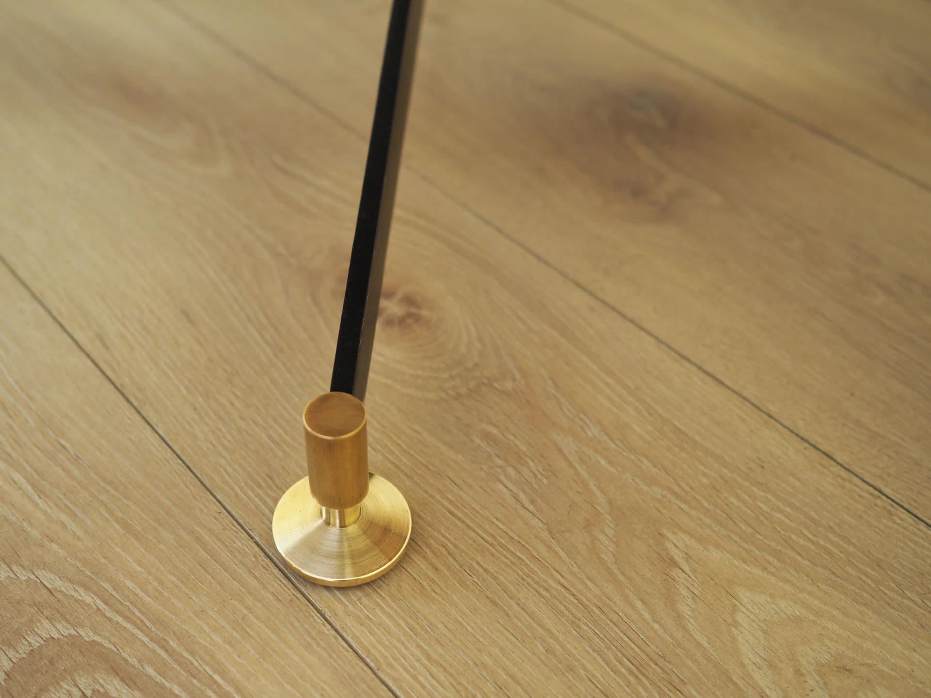 Round Table, orange teak, black metal, Italy, 1970s - 25614