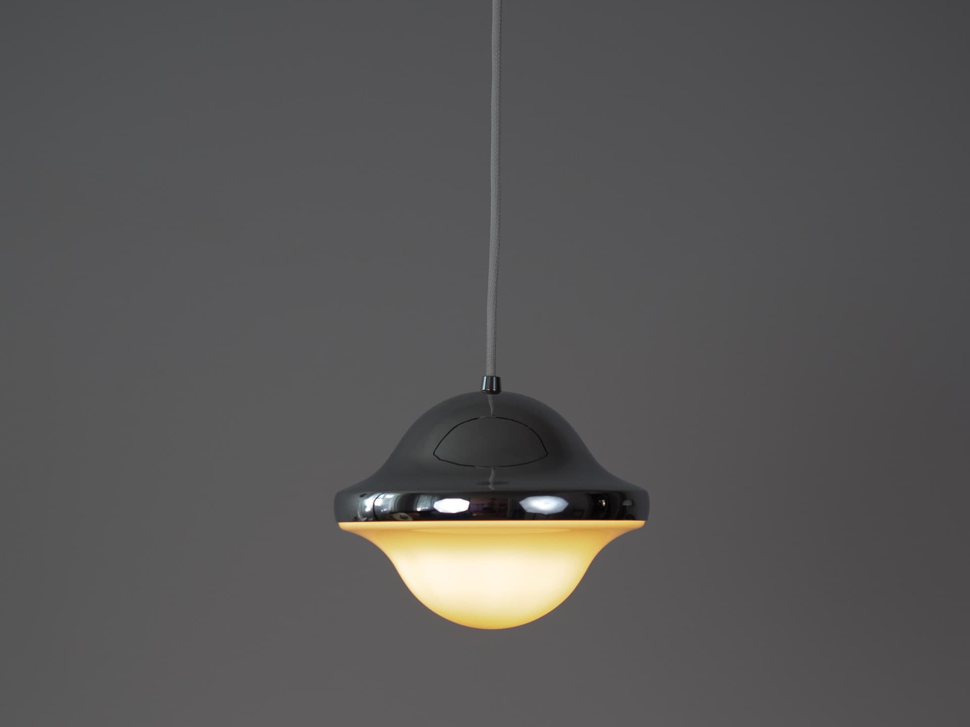 Para lamp wiszących Bubi, metal srebrny, szkło białe, proj. H. Koppel, Louis Poulsen, Dania, lata 70. - 342464