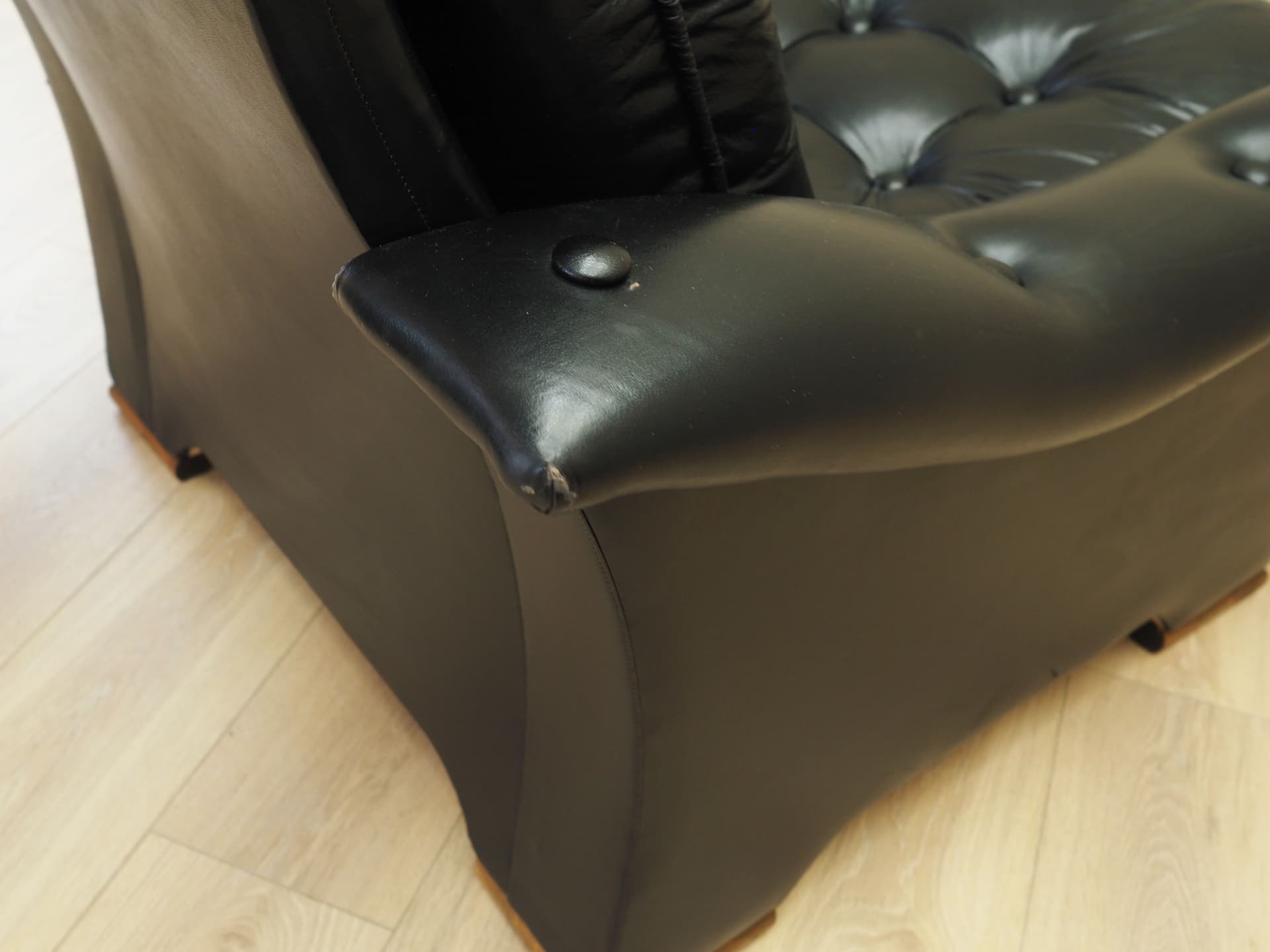 Armchair Postmodern, black artificial leather, dark brown wood, Italy, 1980s. - 77872
