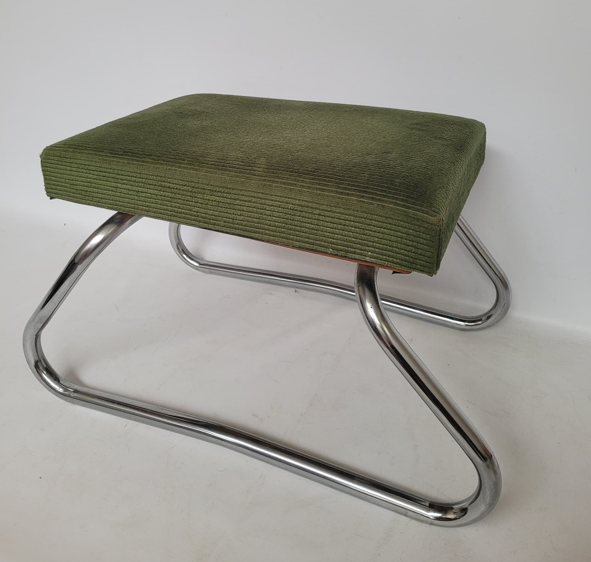 Podnóżek Bauhaus, sztruks oliwkowy, chrom, lata 70. - 342924