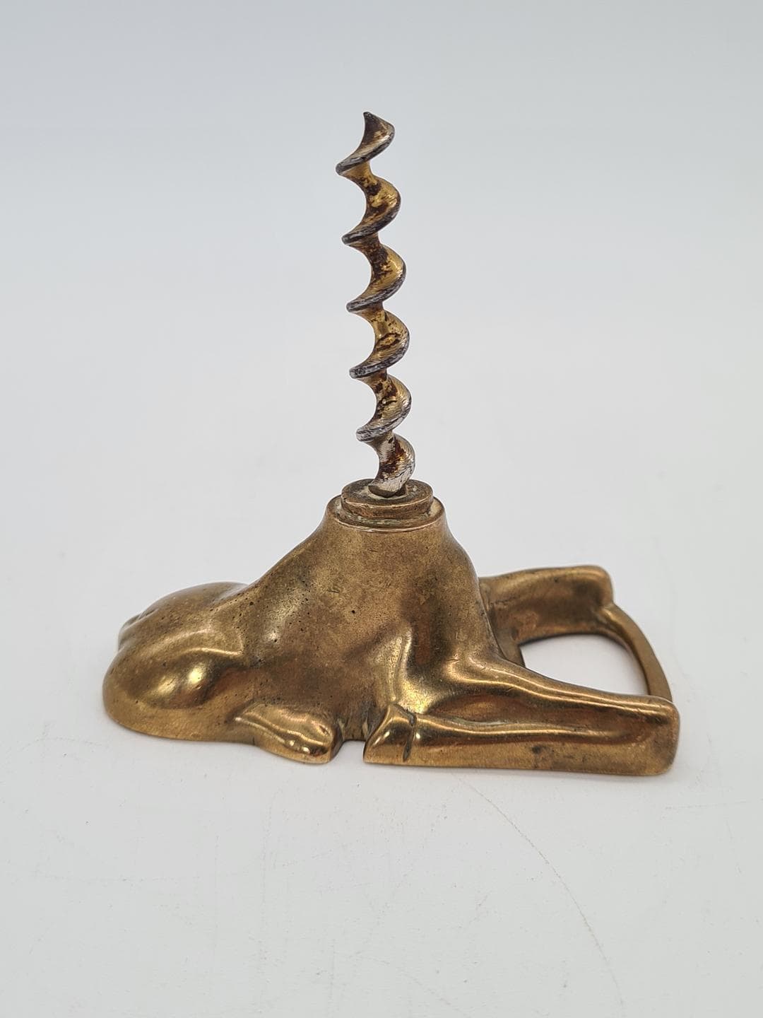 Korkociąg figuralny Eneret – Reclining Bull, brąz złocony, stal, Argentor Bronze, Dania, lata 60. - 343121