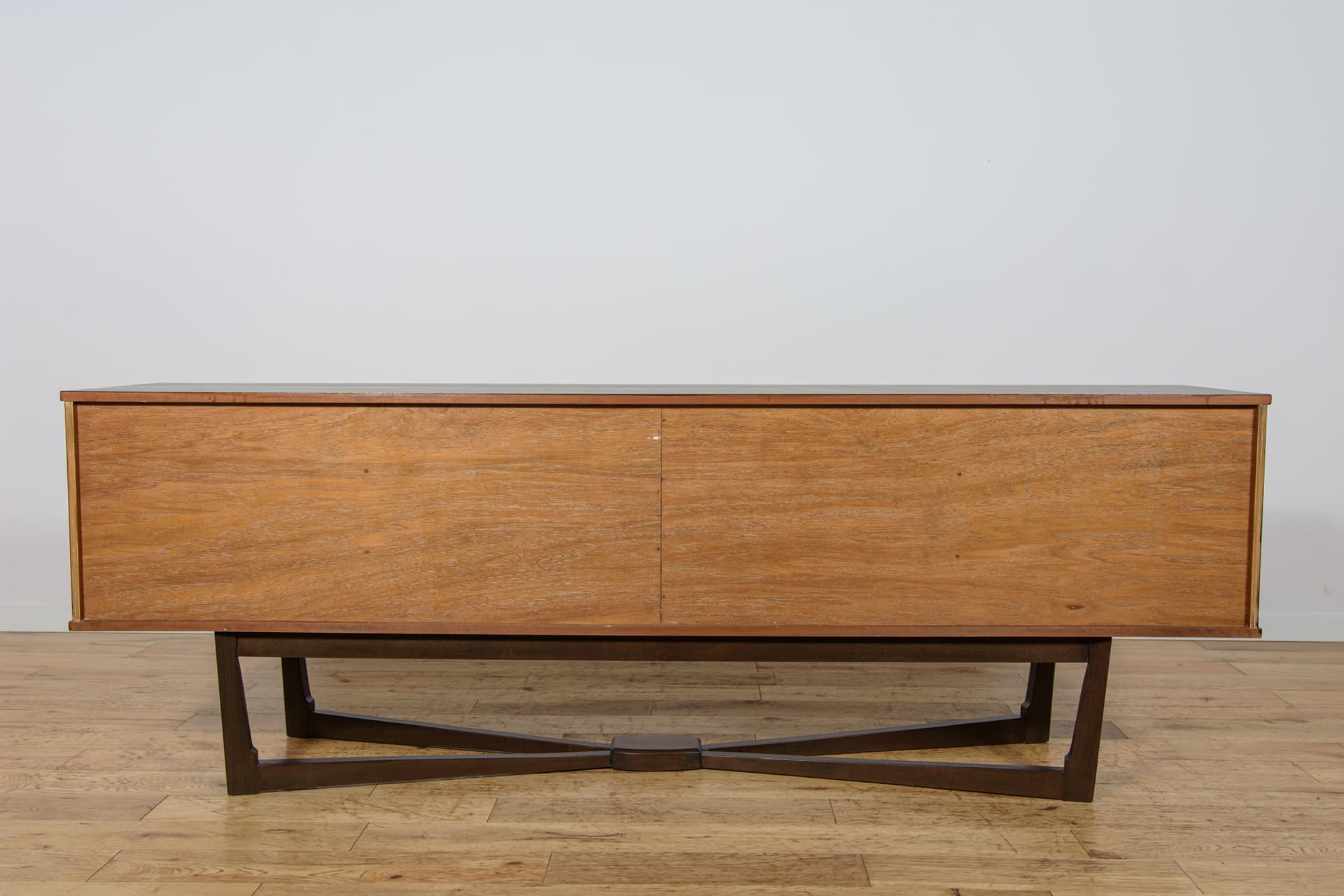 Sideboard, brown red teak, Stonehill, United Kingdom, 1960s. - 343150