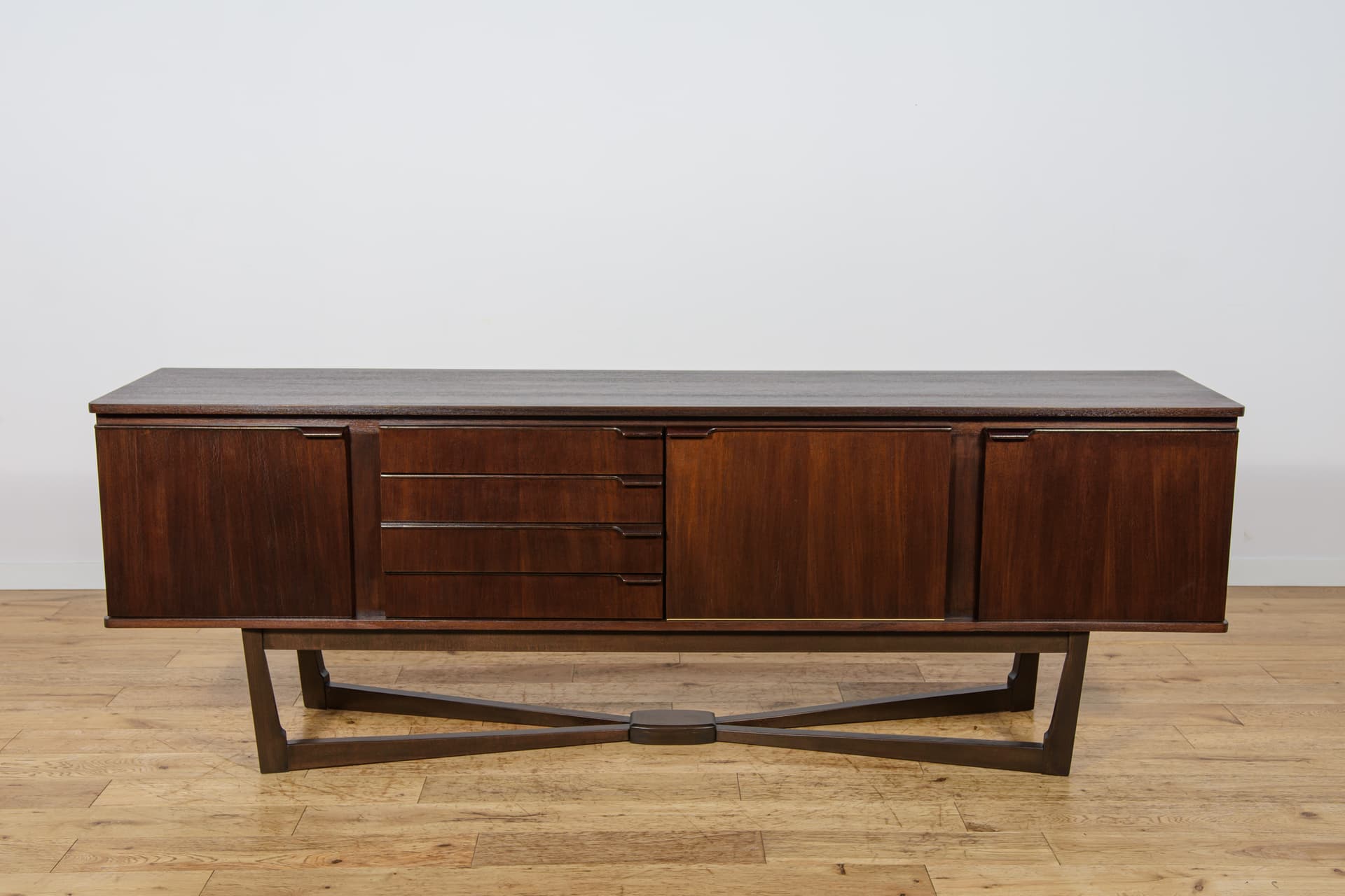 Sideboard, brown red teak, Stonehill, United Kingdom, 1960s. - 343145