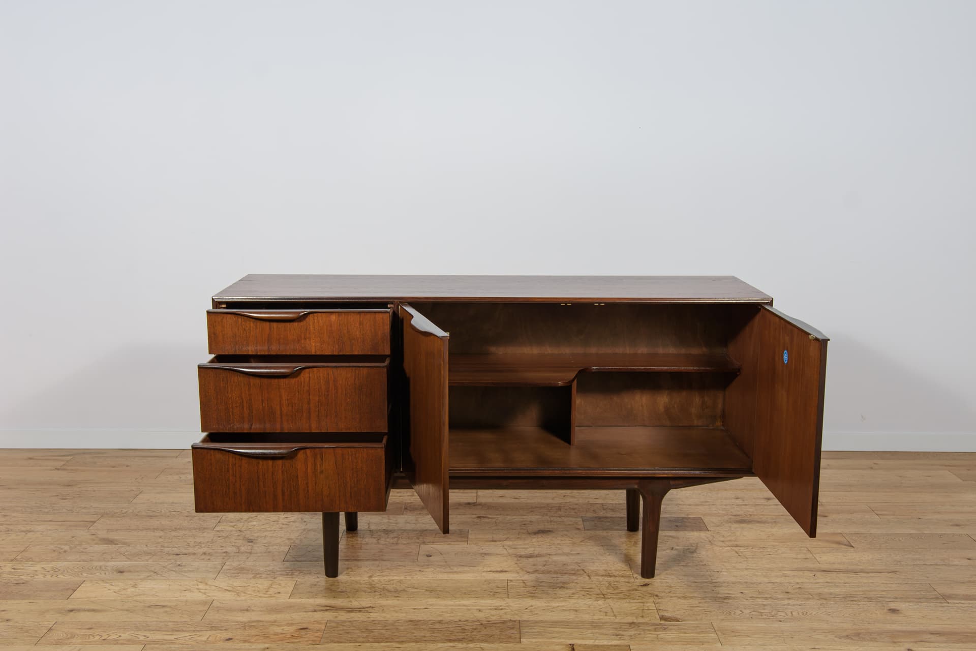 Sideboard, brown teak, McIntosh, United Kingdom, 1960s. - 343164
