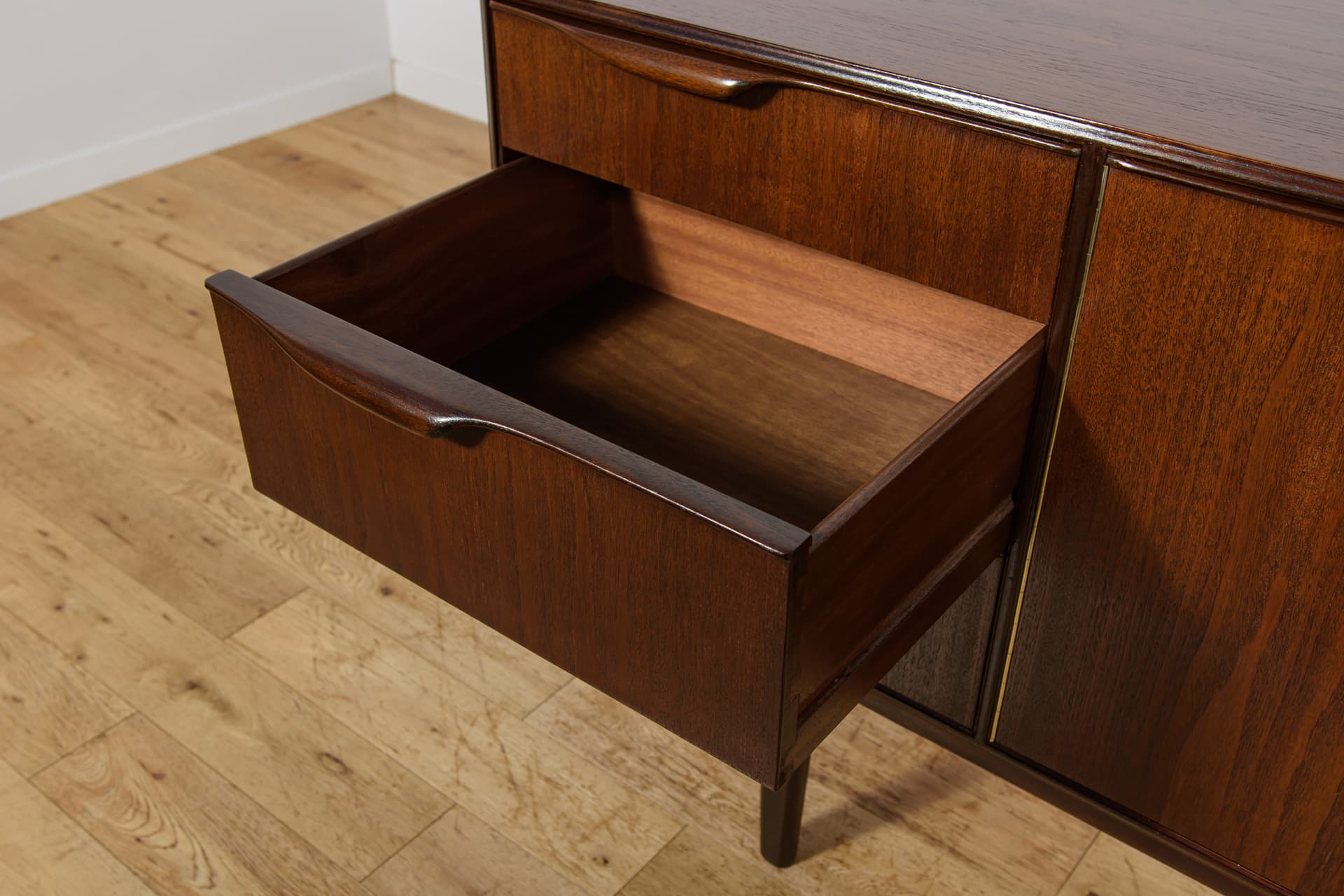 Sideboard, brown teak, McIntosh, United Kingdom, 1960s. - 343168