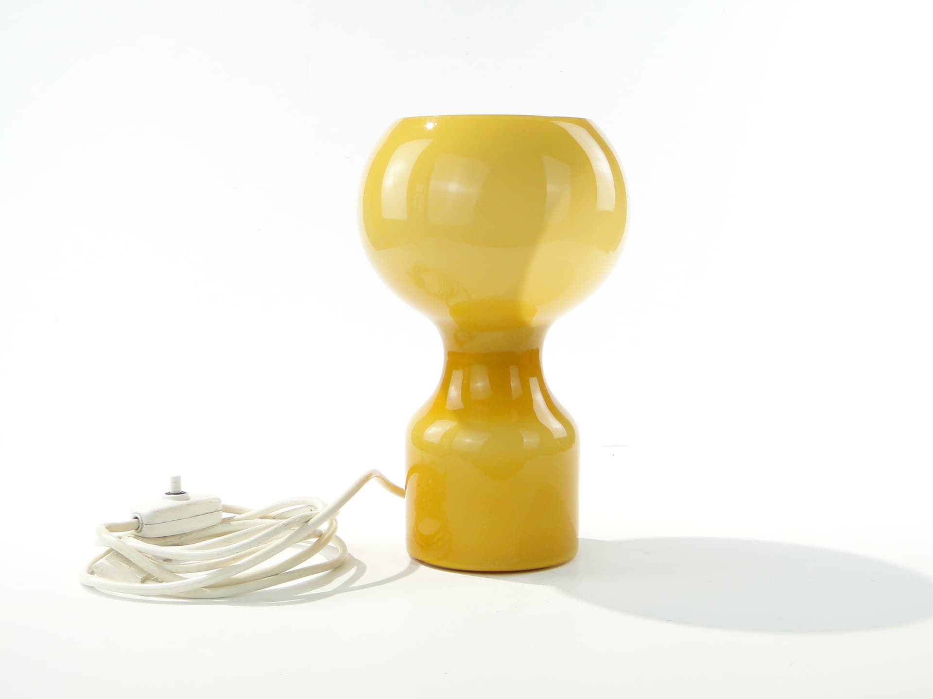 Lampa stołowa Tahiti, żółty, szkło warstwowe, proj. J.-P. Emonds-Alt, Philips, Belgia, lata 60. - 343177