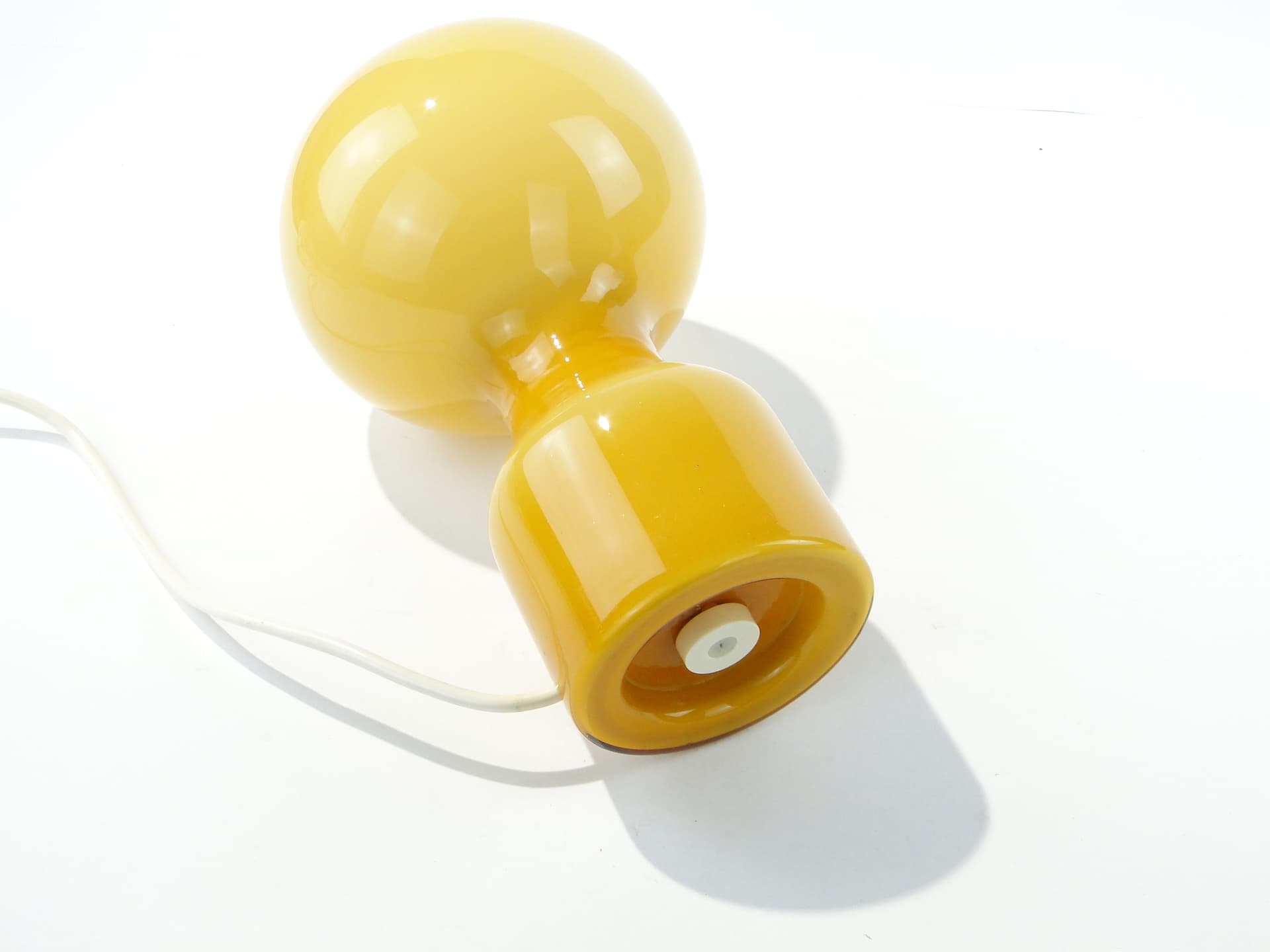 Lampa stołowa Tahiti, żółty, szkło warstwowe, proj. J.-P. Emonds-Alt, Philips, Belgia, lata 60. - 343175