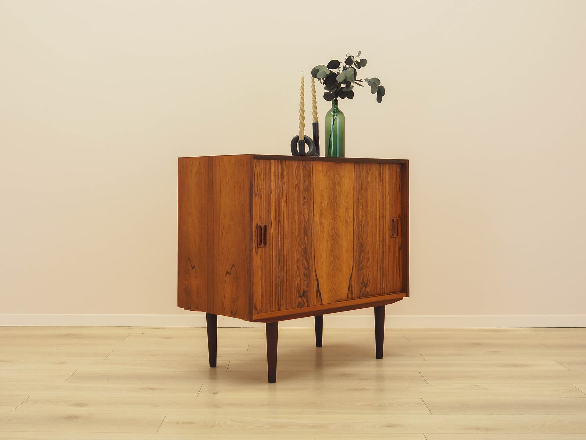 Cabinet, brown rosewood, black wood, Denmark, 1970s. - 343275