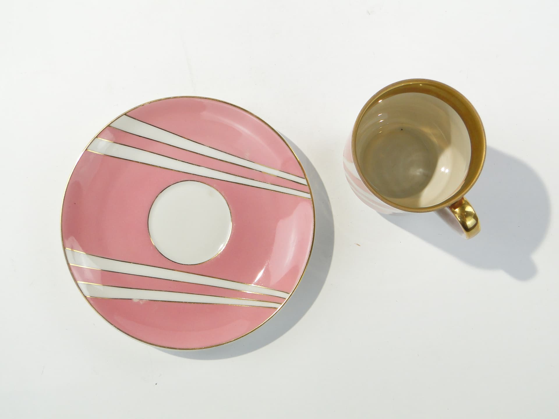 Filiżanka June, porcelana różowy biały złoty, proj. W. Potacki, Ćmielów, Polska, lata 60. - 343352