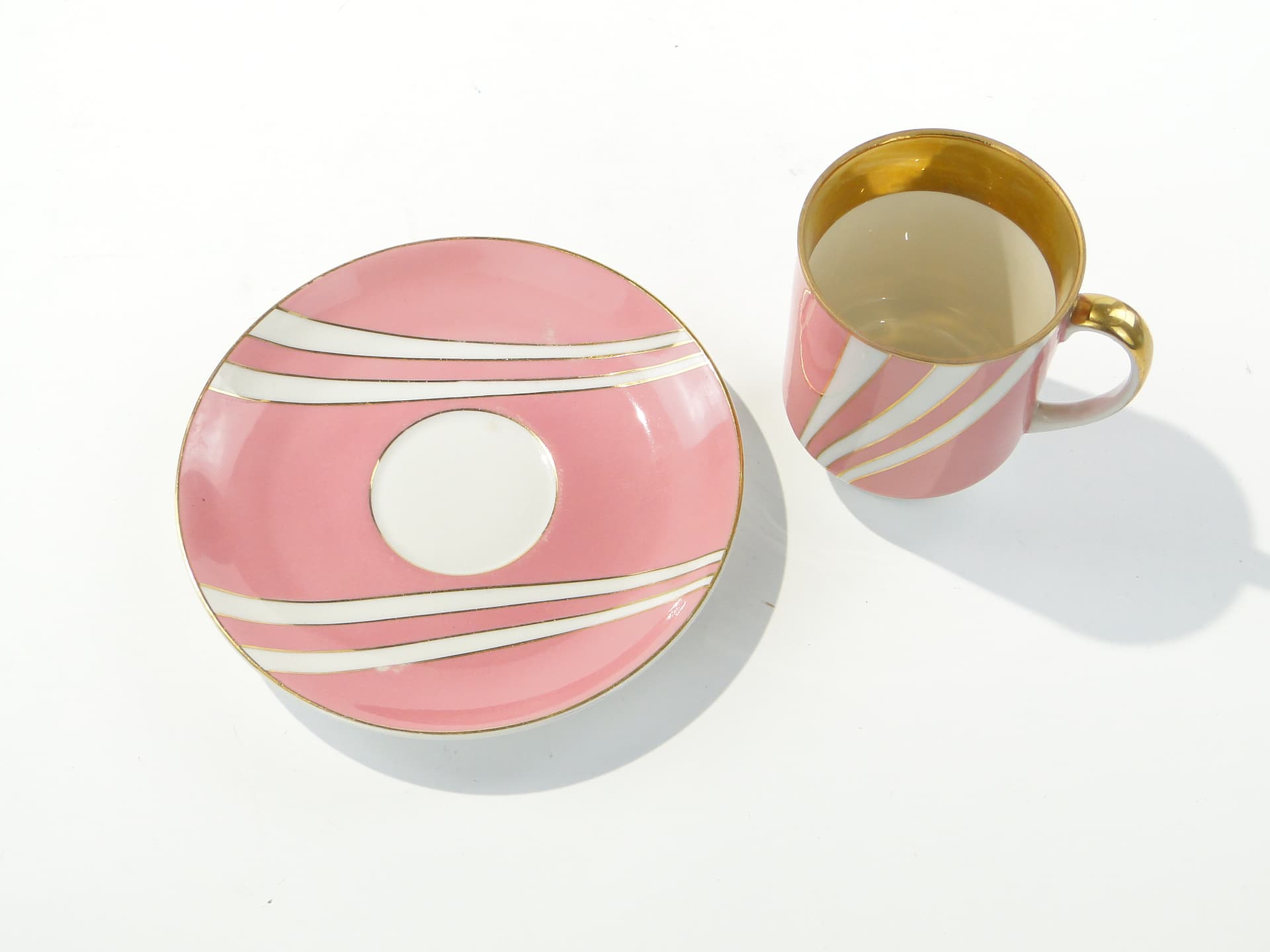 Filiżanka June, porcelana różowy biały złoty, proj. W. Potacki, Ćmielów, Polska, lata 60. - 343358