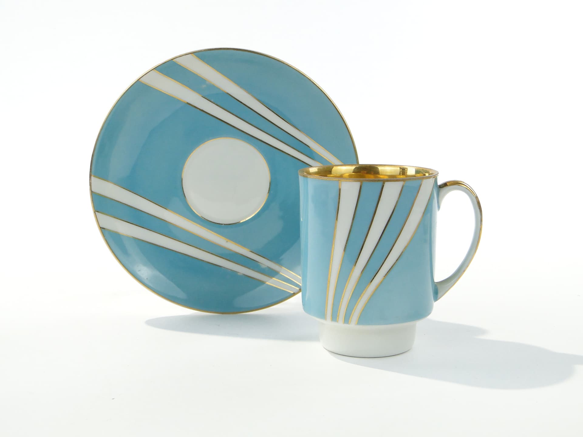 Filiżanka June, porcelana błękitna biała złocona, proj. W. Potacki, Ćmielów, Polska, lata 60.