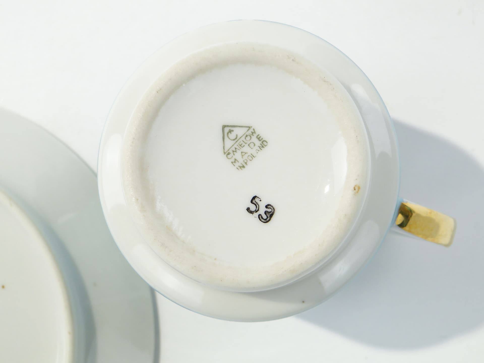 Filiżanka June, porcelana błękitna biała złocona, proj. W. Potacki, Ćmielów, Polska, lata 60. - 343371