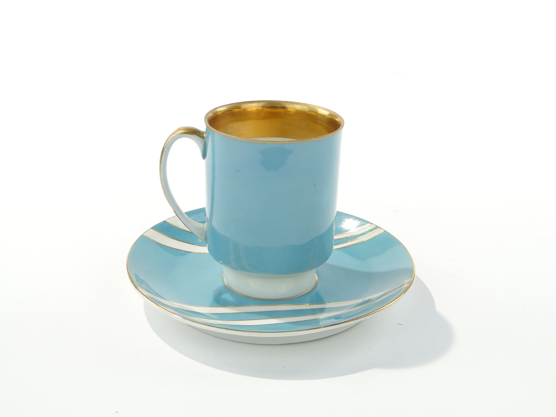 Filiżanka June, porcelana błękitna biała złocona, proj. W. Potacki, Ćmielów, Polska, lata 60. - 343366