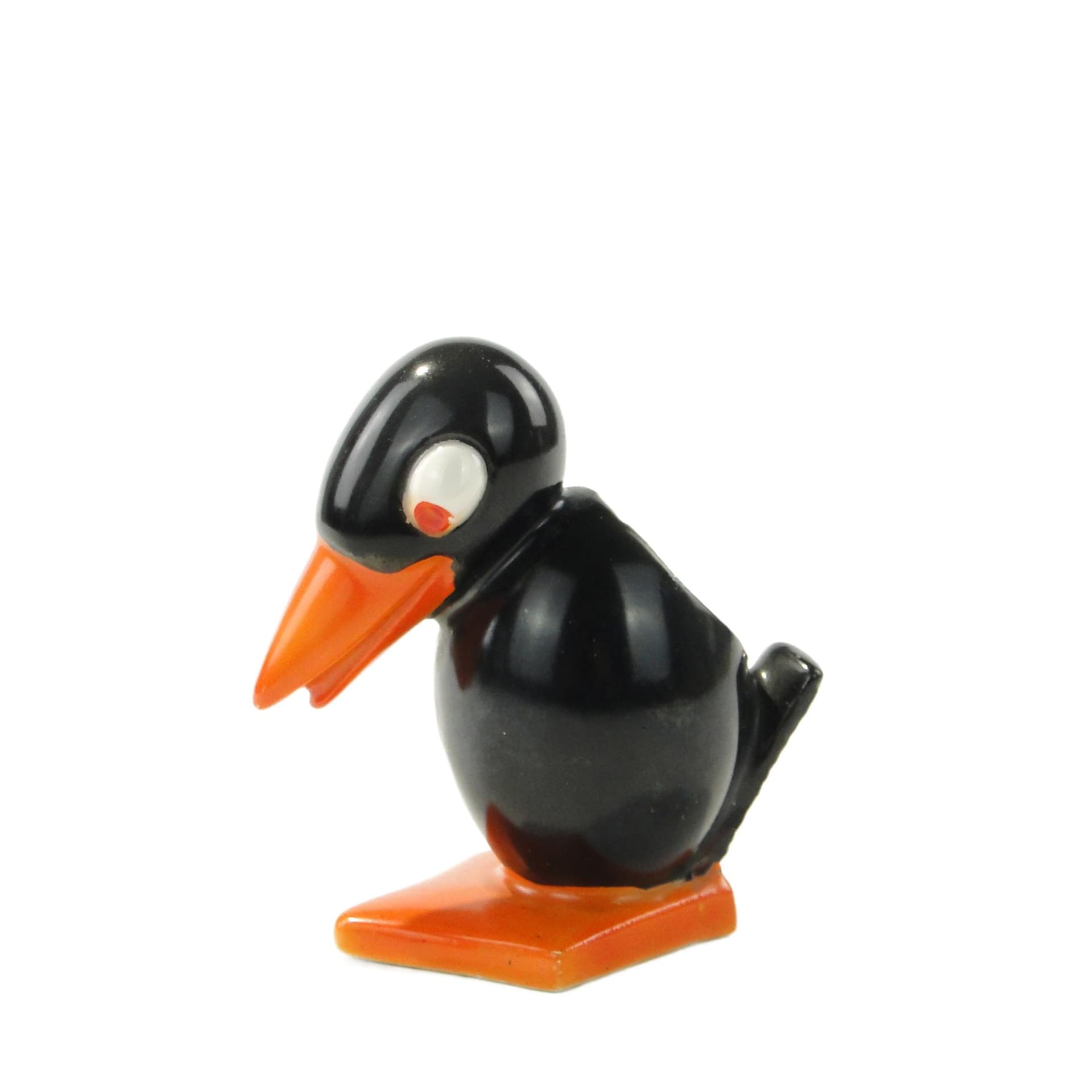 Ashtray Toucan, black orange porcelain, Fürstenberg, Germany, early 20th century