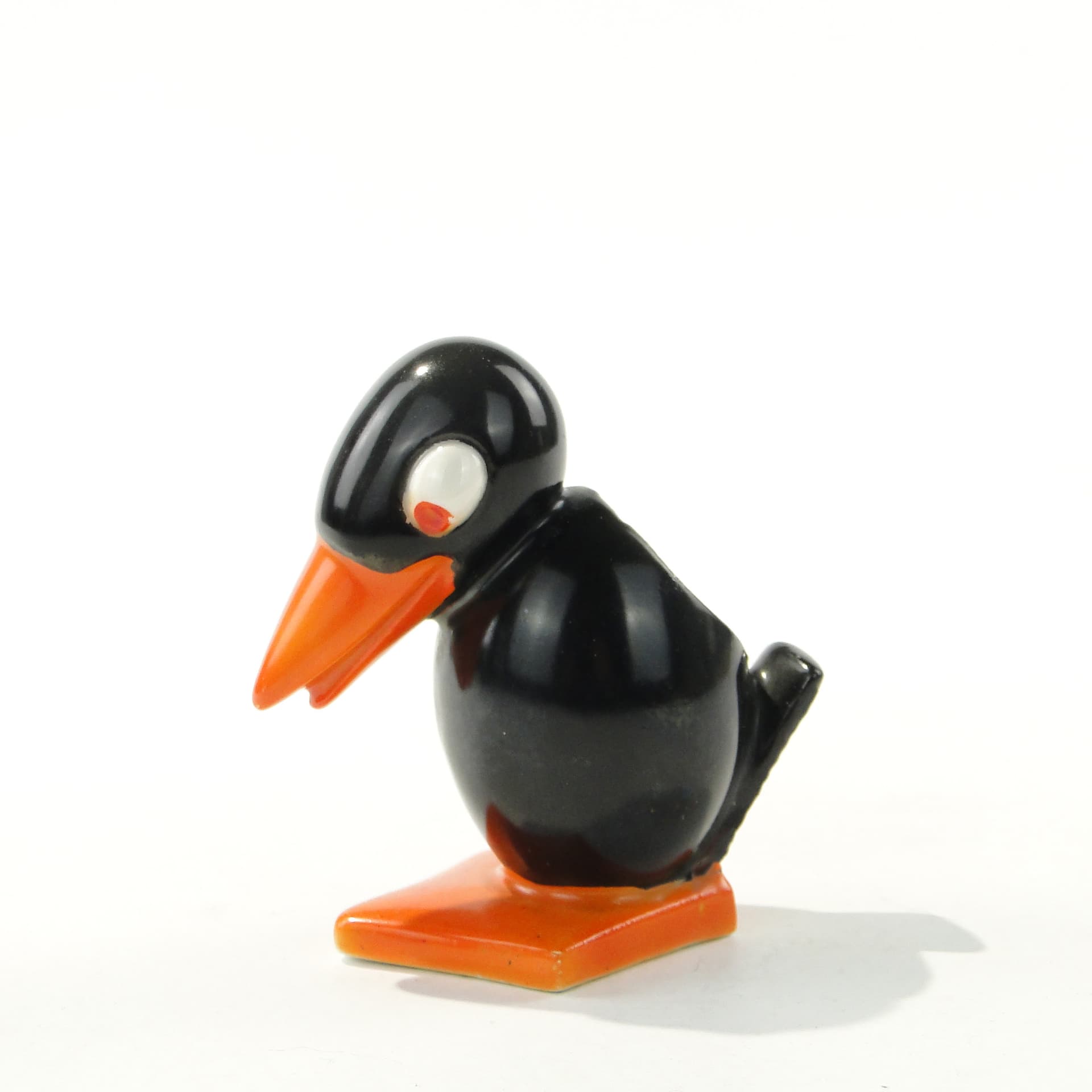 Ashtray Toucan, black orange porcelain, Fürstenberg, Germany, early 20th century - 343452