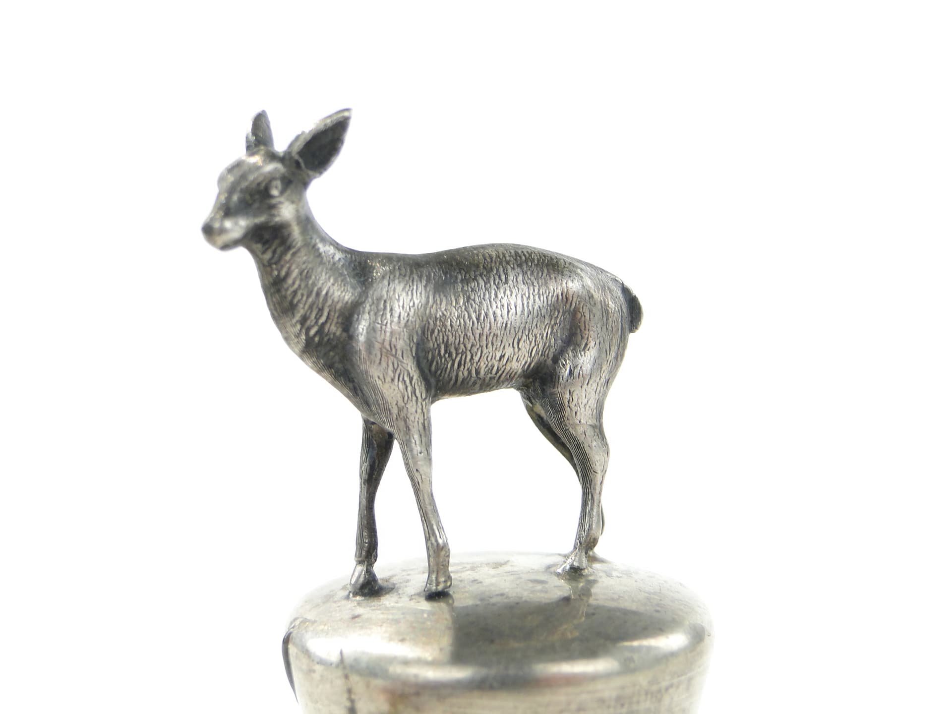 Korek do karafki z figurą sarenki, srebro, drewno, Niemcy, lata 90. - 343574