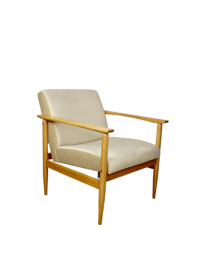 Armchair, light beige velvet, natural beech, Zakład Mebli Giętych w Radomsku, Poland, 1970s. - DIMENSION