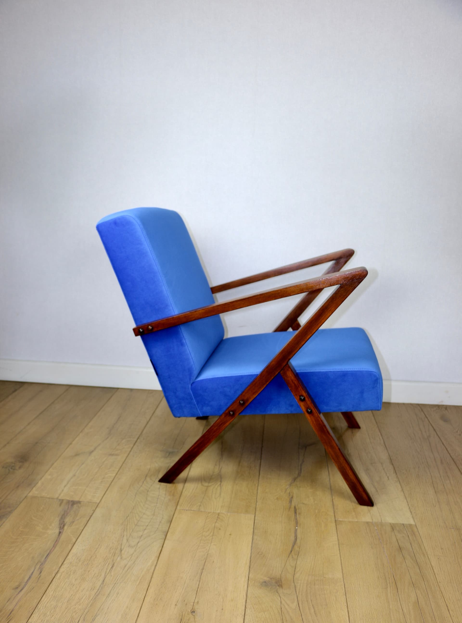Lounge Armchair, blue velvet, brown beech, Poland, 1970s. - 343611