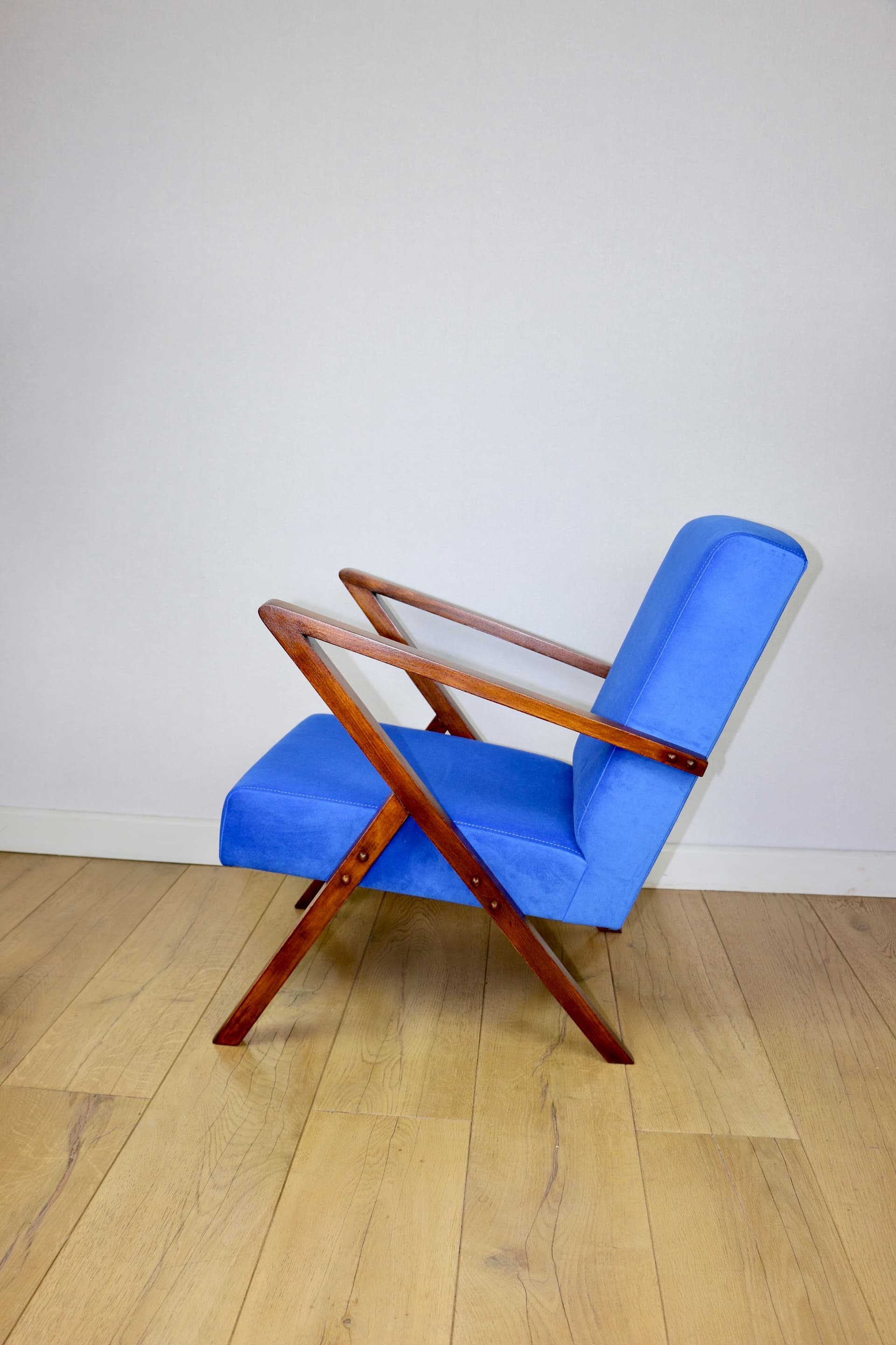 Lounge Armchair, blue velvet, brown beech, Poland, 1970s. - 343618