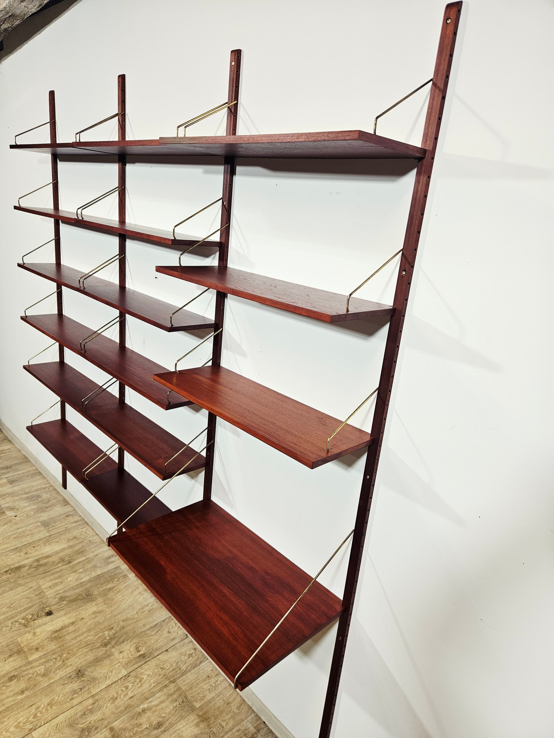 Modular shelving unit Royal System, brown, teak rosewood, brass gold, by P. Cadovius - 343801