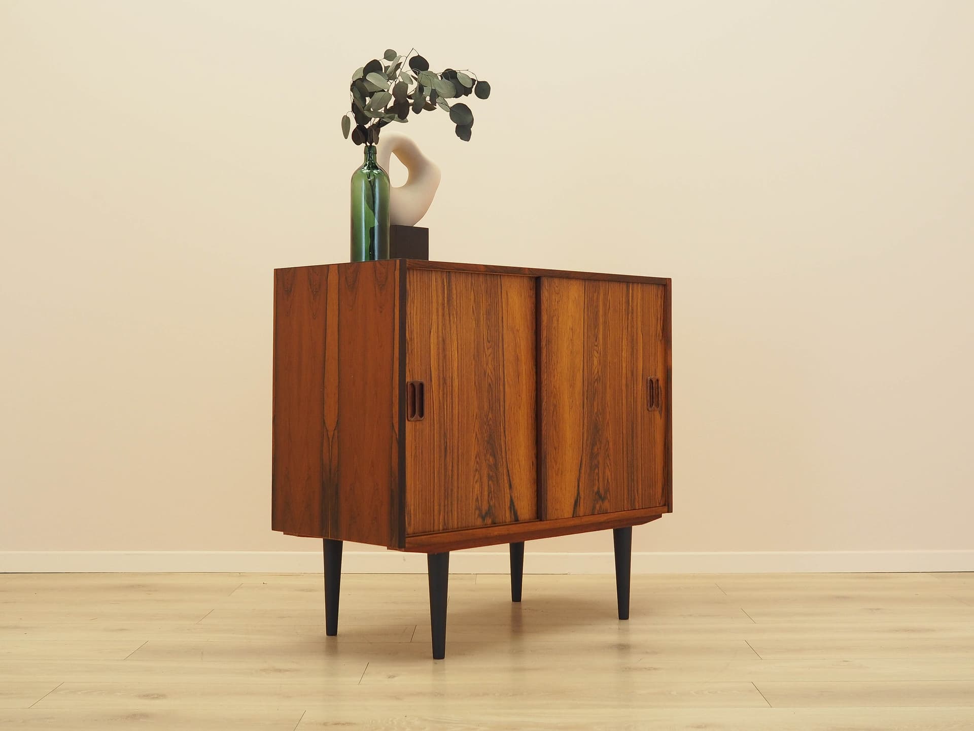 Cabinet, brown rosewood, black wood, Denmark, 1970s. - 343818