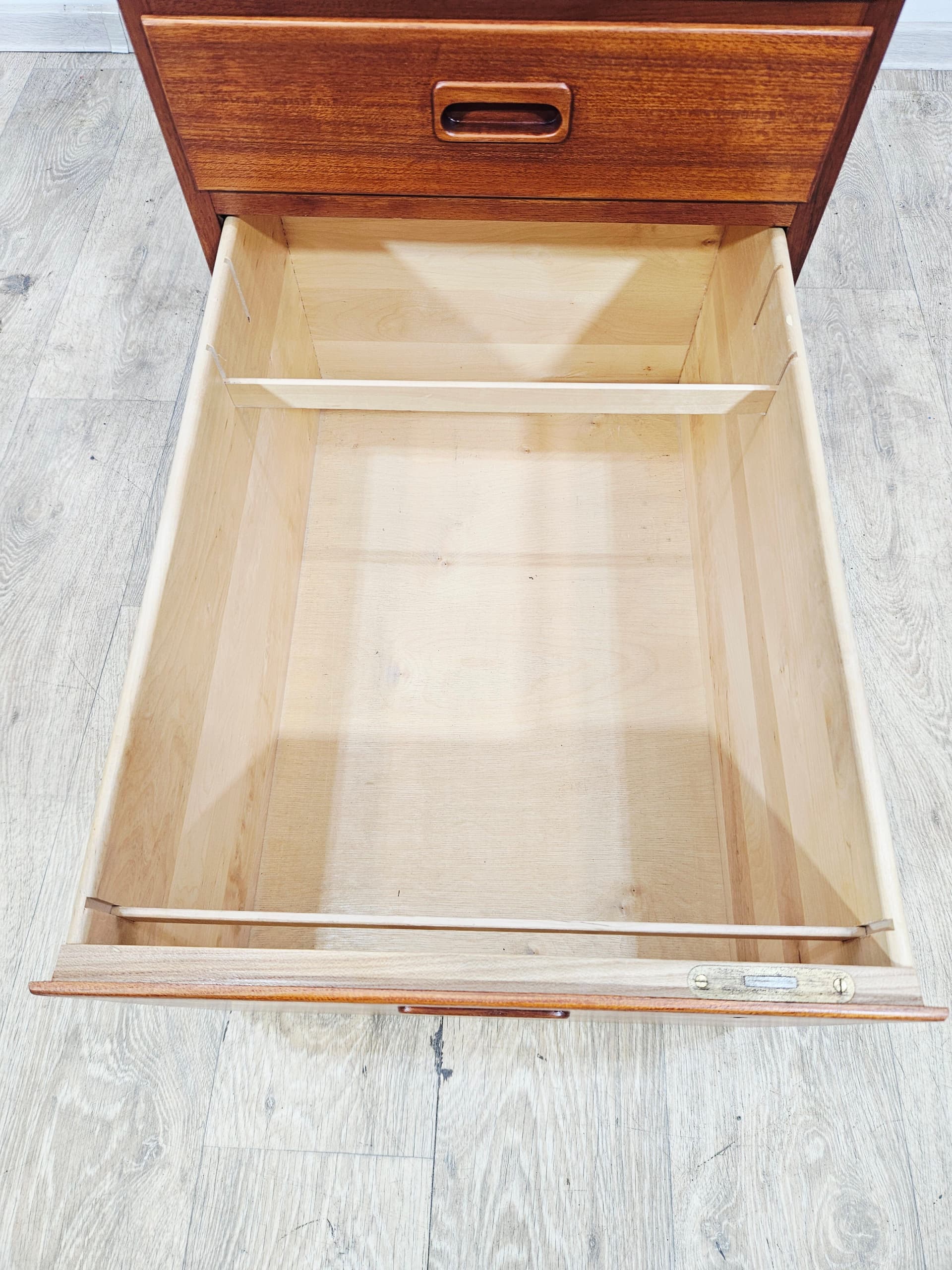 Container Vital, teak brown, by N. Jonsson, Hugo Troeds - 343940