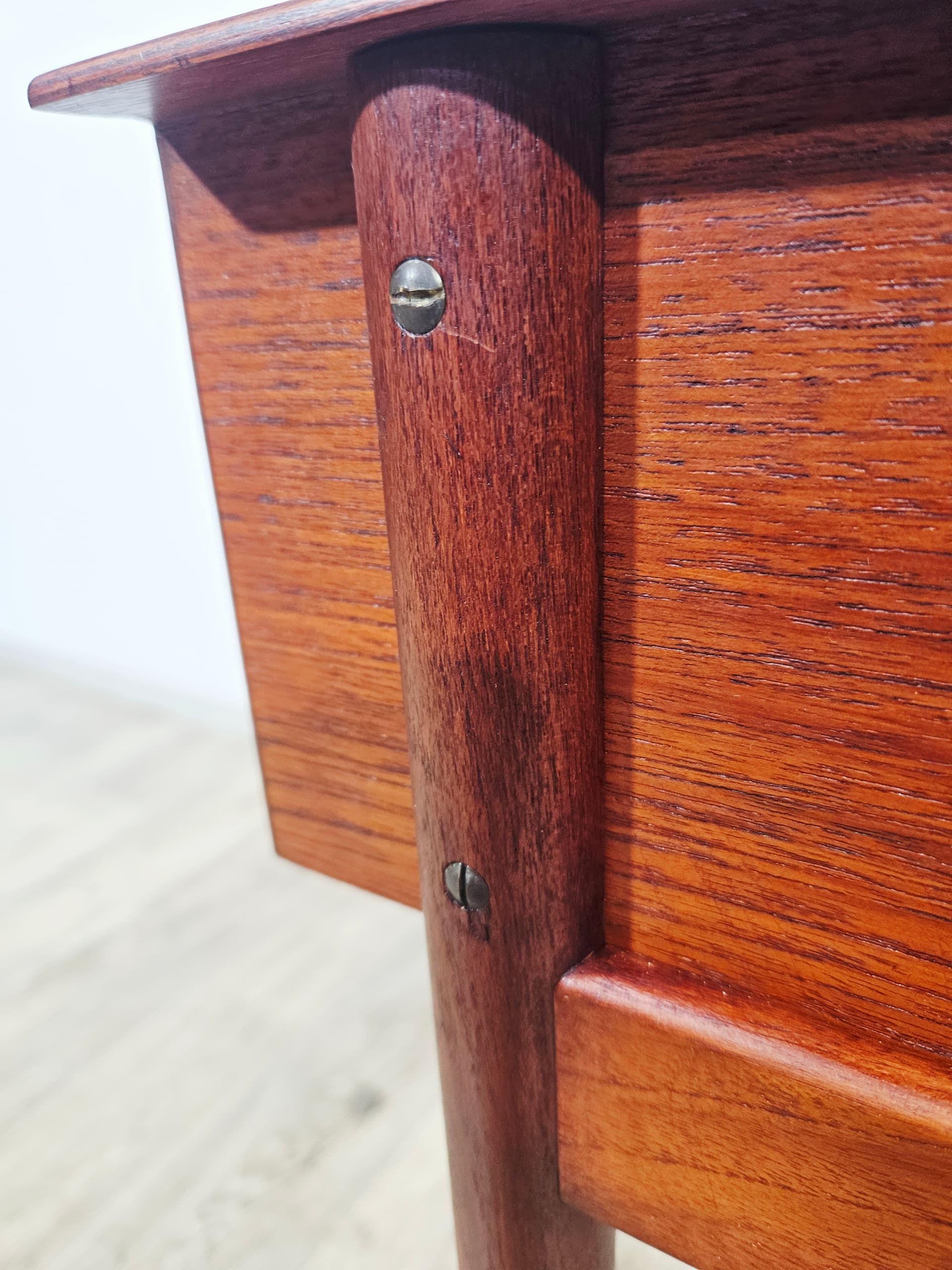 Scandinavian vintage dressing table, brown teak, Denmark, 1960s - 343994