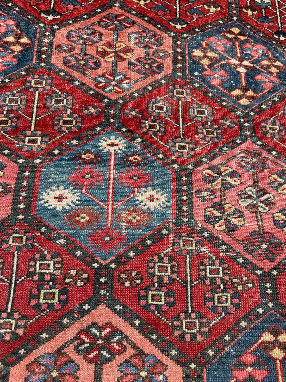 Rug Hamadan 220x135 cm, wool, Iran, 19th c. - 344643