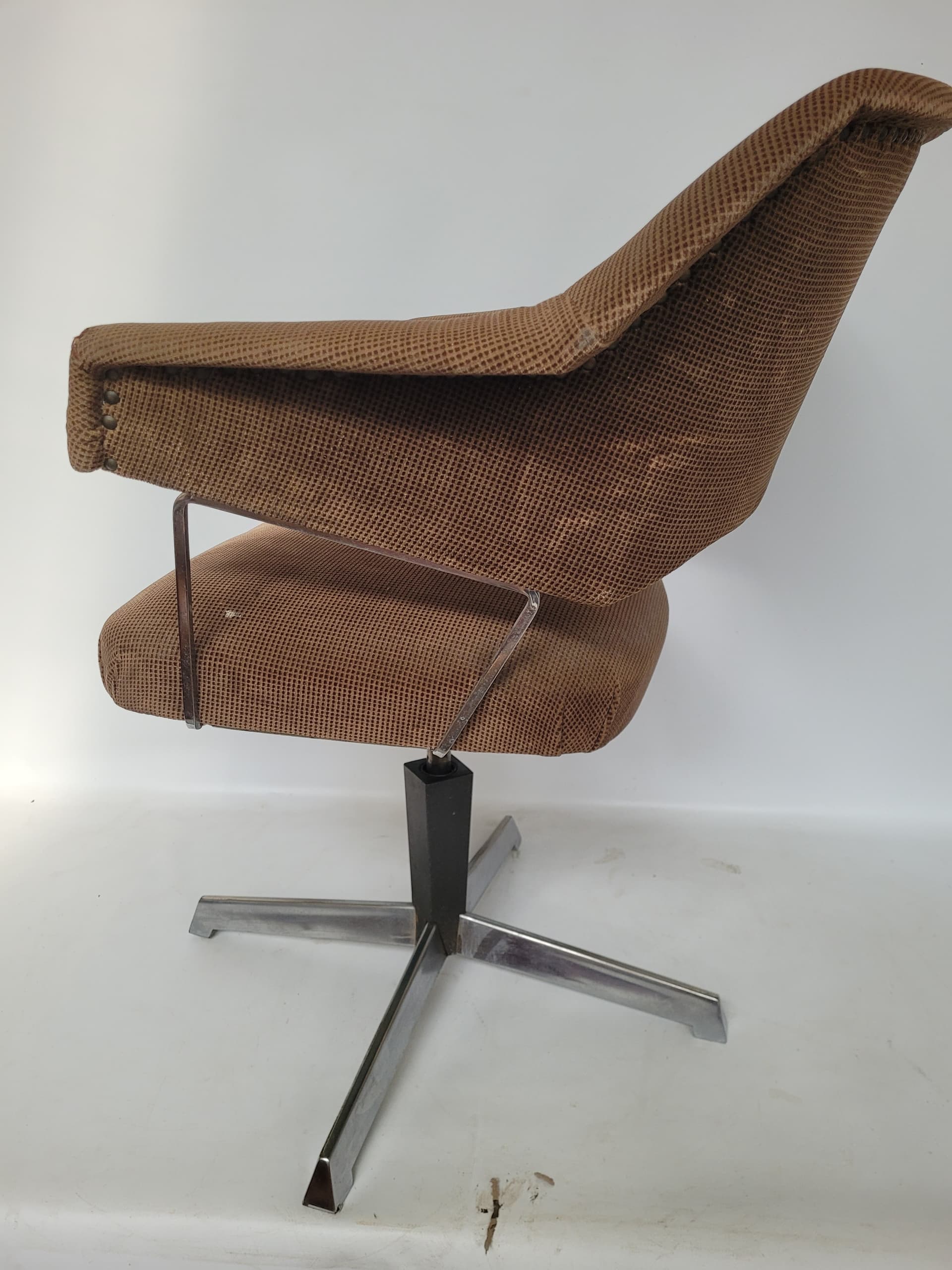 Swivel Office Chair, brown corduroy, chrome, Germany, 1960s. - 344790
