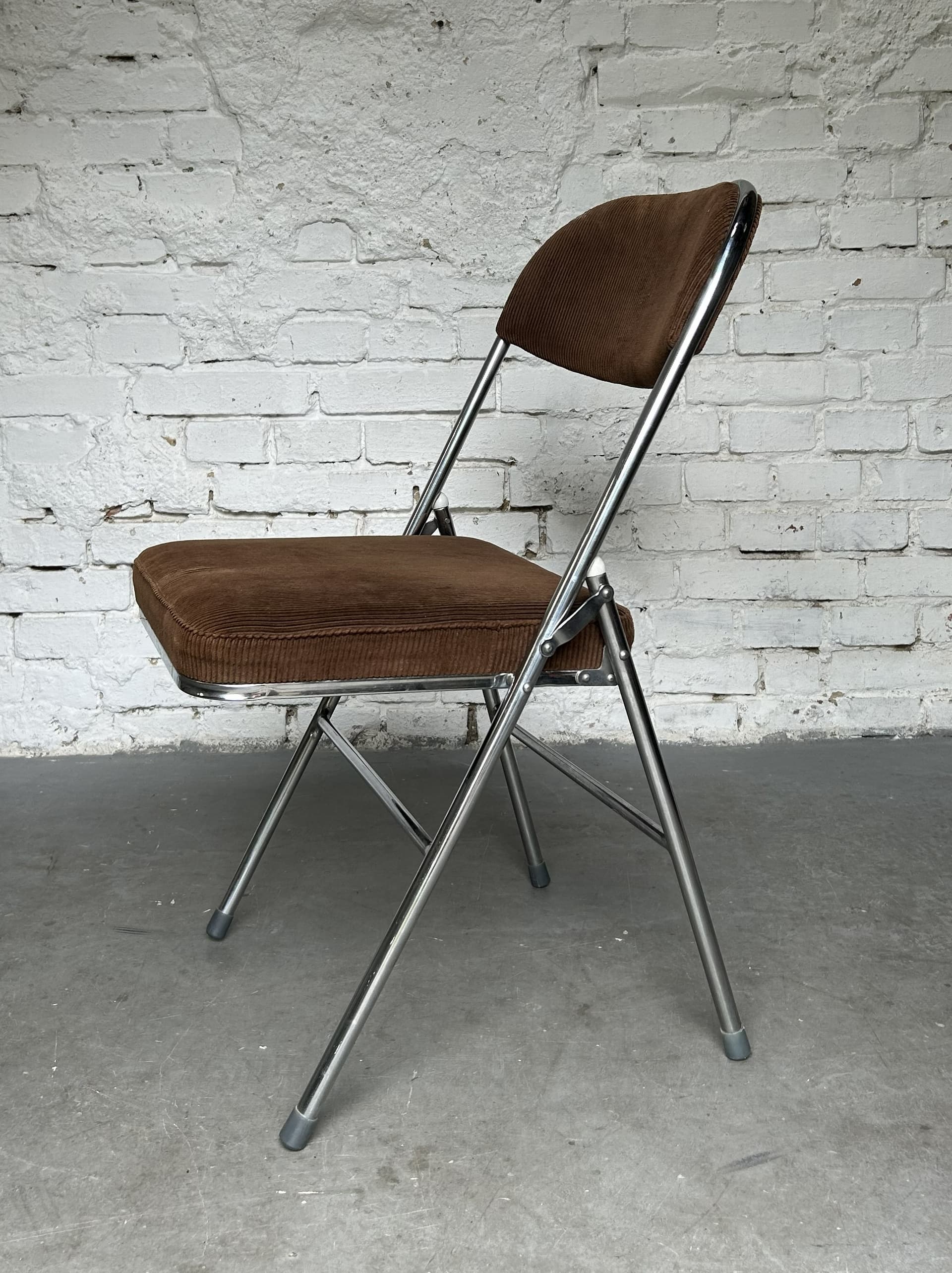 Folding chair Bauhaus, dark brown corduroy, chrome, 1970s. - 344913