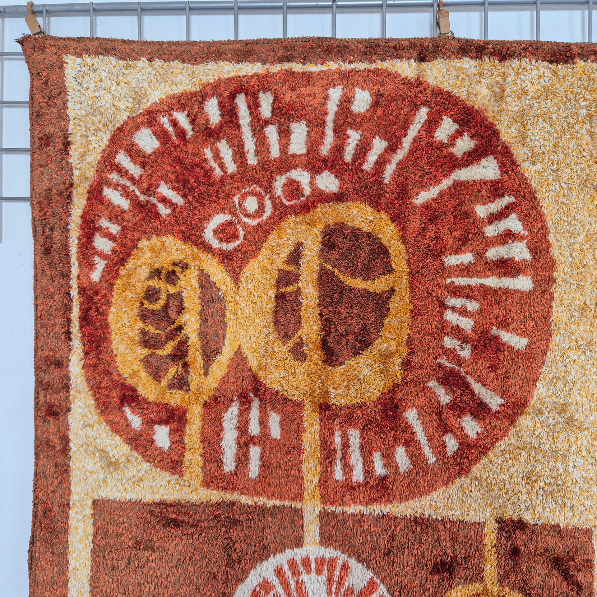 Gobelin ścienny, Mid Century, 74x175 cm, wełna brąz żółty beż, Kőszeg Szőnyeggyár, Węgry, lata 70. - 344993
