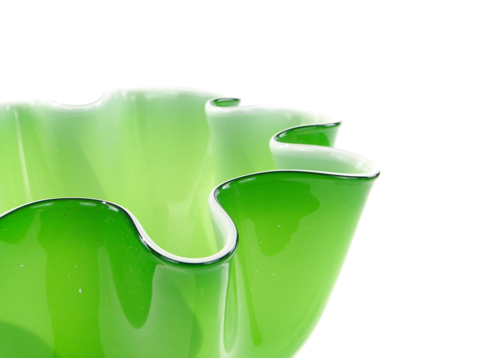 Chusta vase, green white glass, Józefina Glassworks Krosno, Poland, 1980s. - 345015