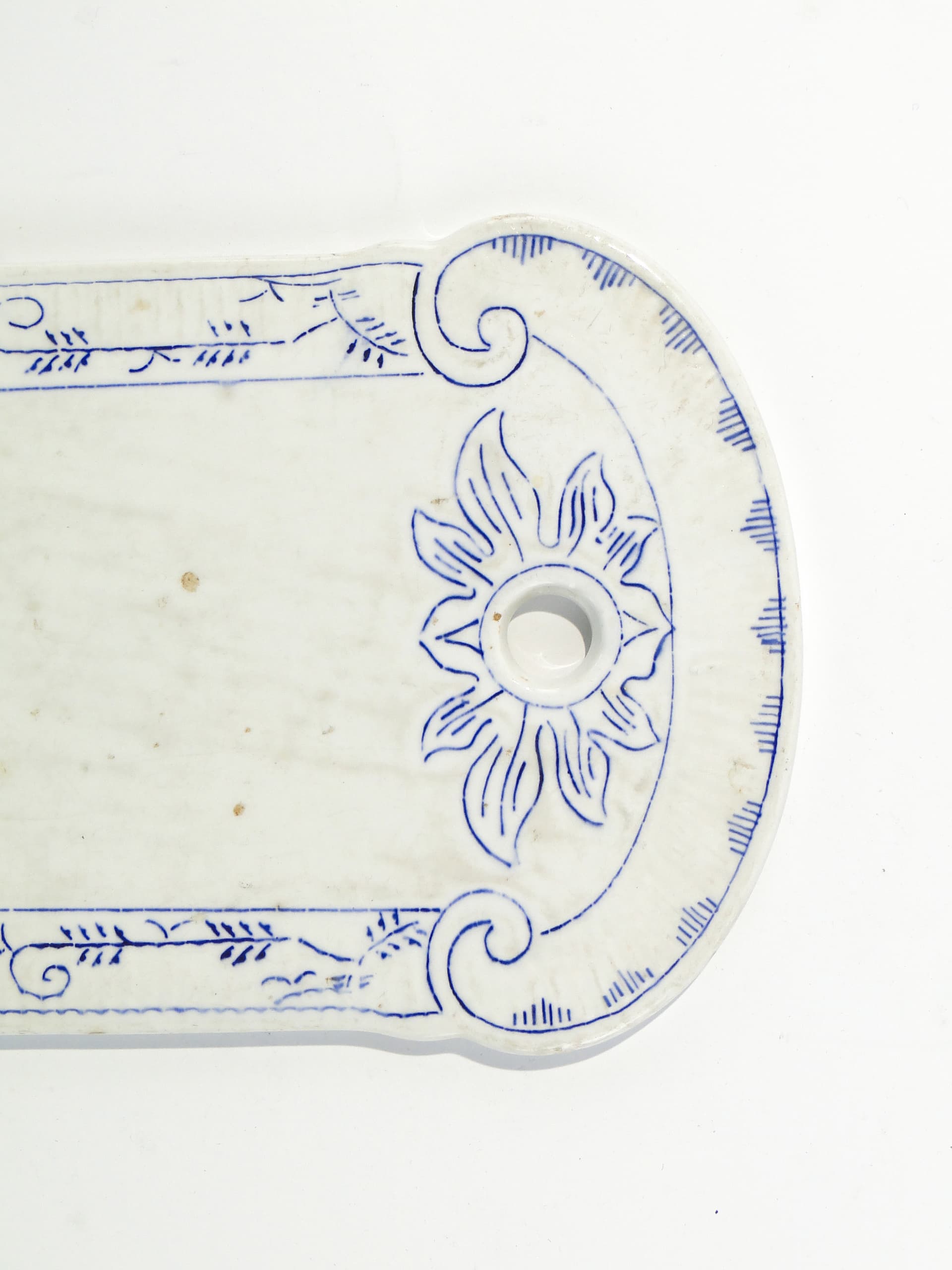 Deska śniadaniowa, wzór cebulowy, ceramika biała niebieska, Villeroy & Boch, Belgia, początek XX w. - 345059