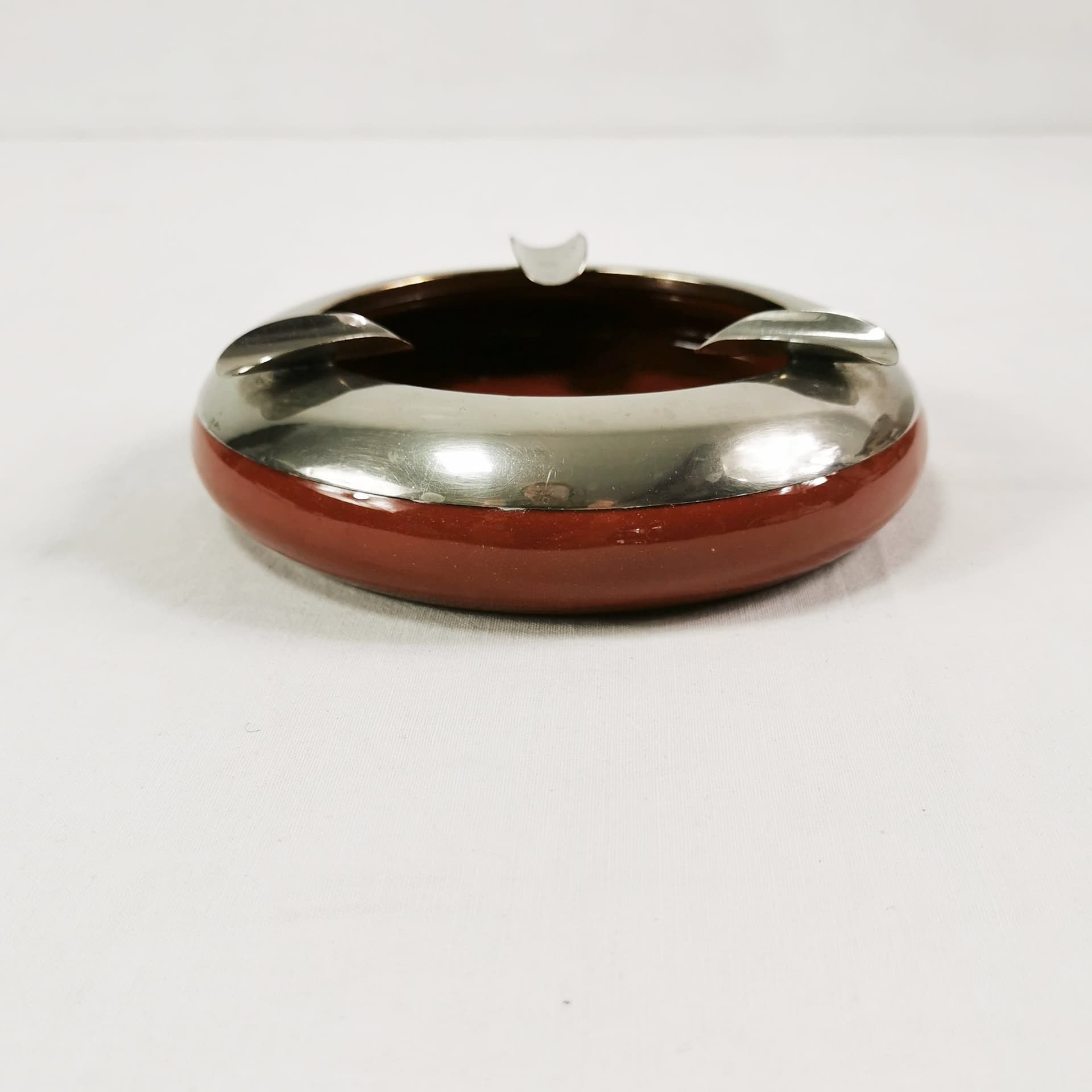 Ashtray, red ceramic, silver metal, by M. Lauger, Tonwerke Kandern, Germany, early 20th c. - 345103