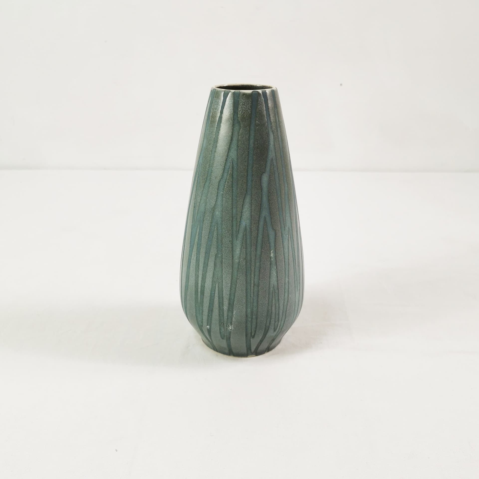 Vase Mid Century, green ceramic, Germany, 1960s. - 345117