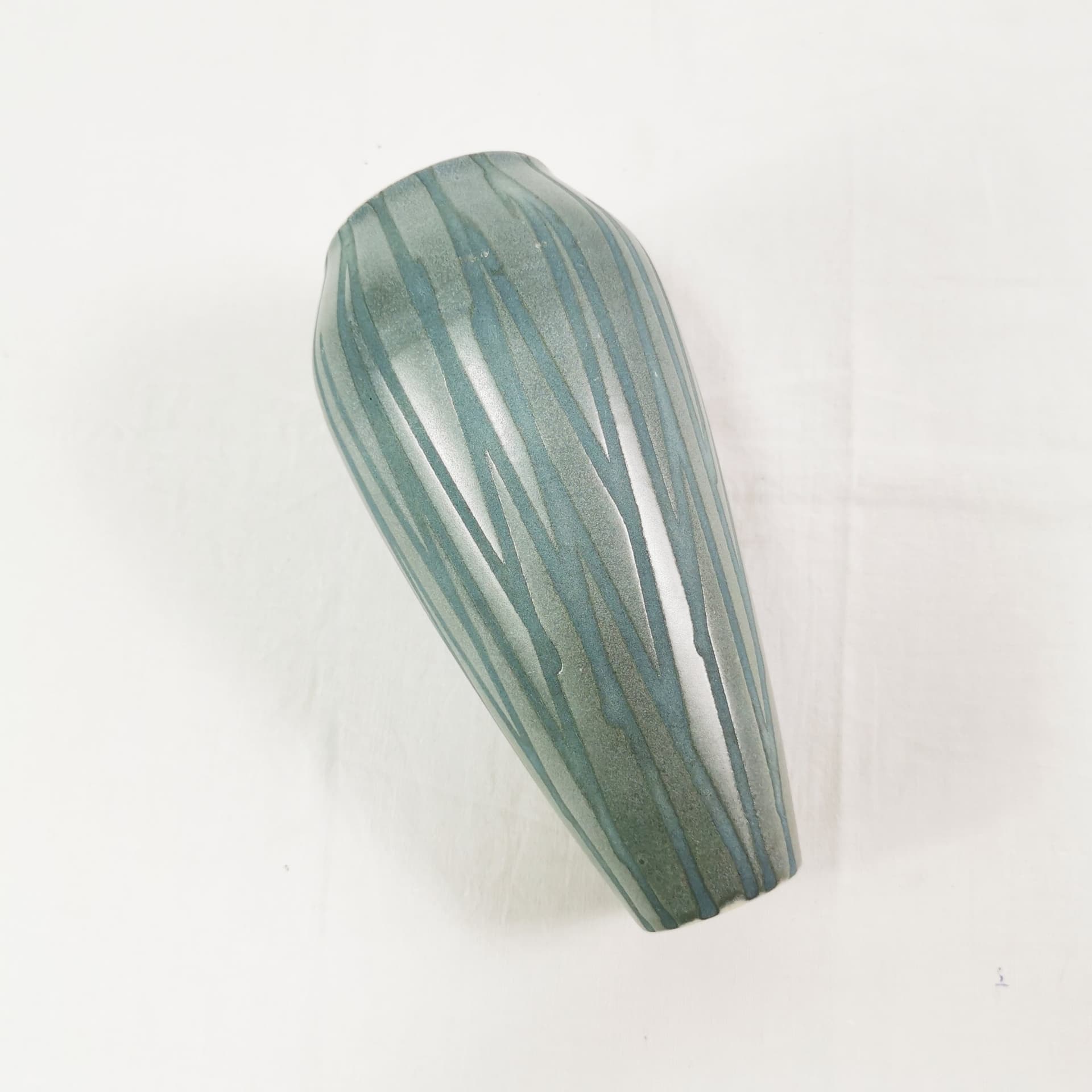 Vase Mid Century, green ceramic, Germany, 1960s. - 345111