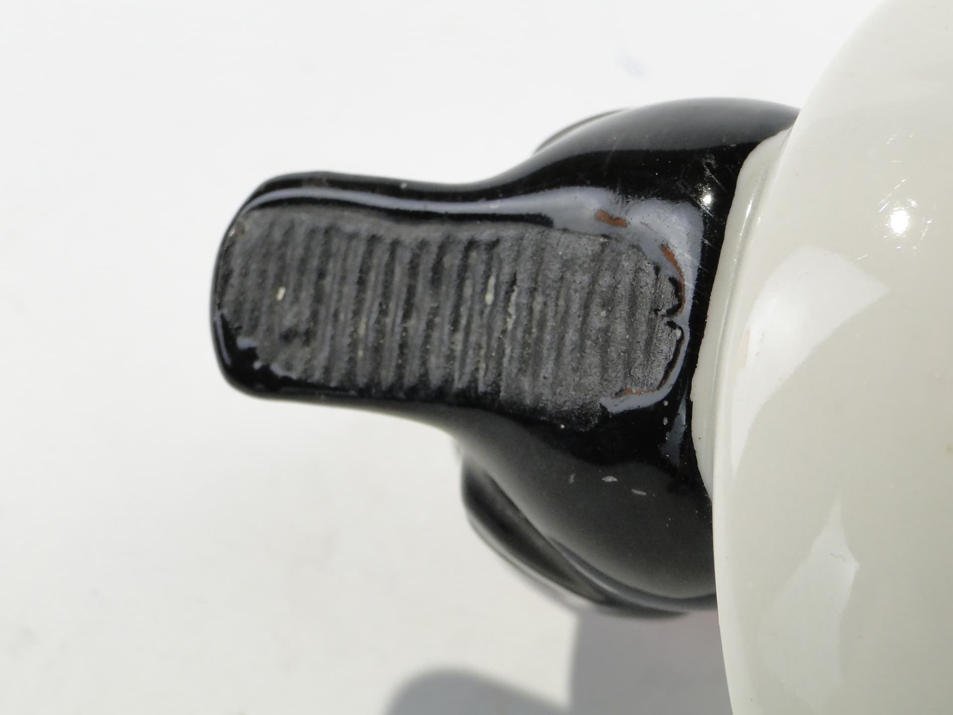 Ashtray Art Deco, black white red orange porcelain, Fürstenberg, Germany, 1920s - 345122