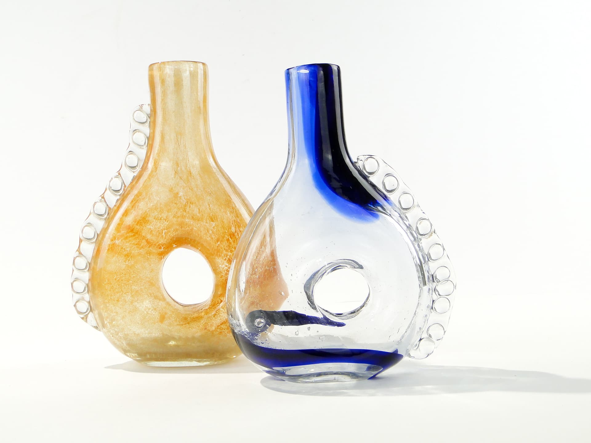 Vase Smok, gold beige transparent glass, by J. Górski, Poland, 1960s. - 345291