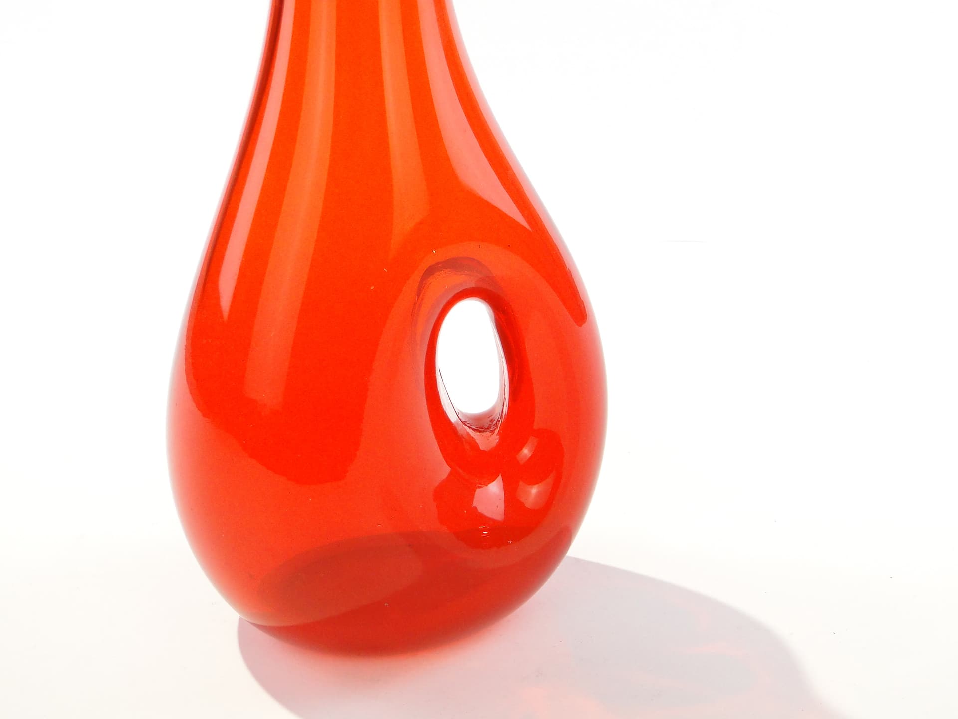 Vase, orange-red, soda-lime glass, by T. Szymański, Poland, 1960s. - 345346