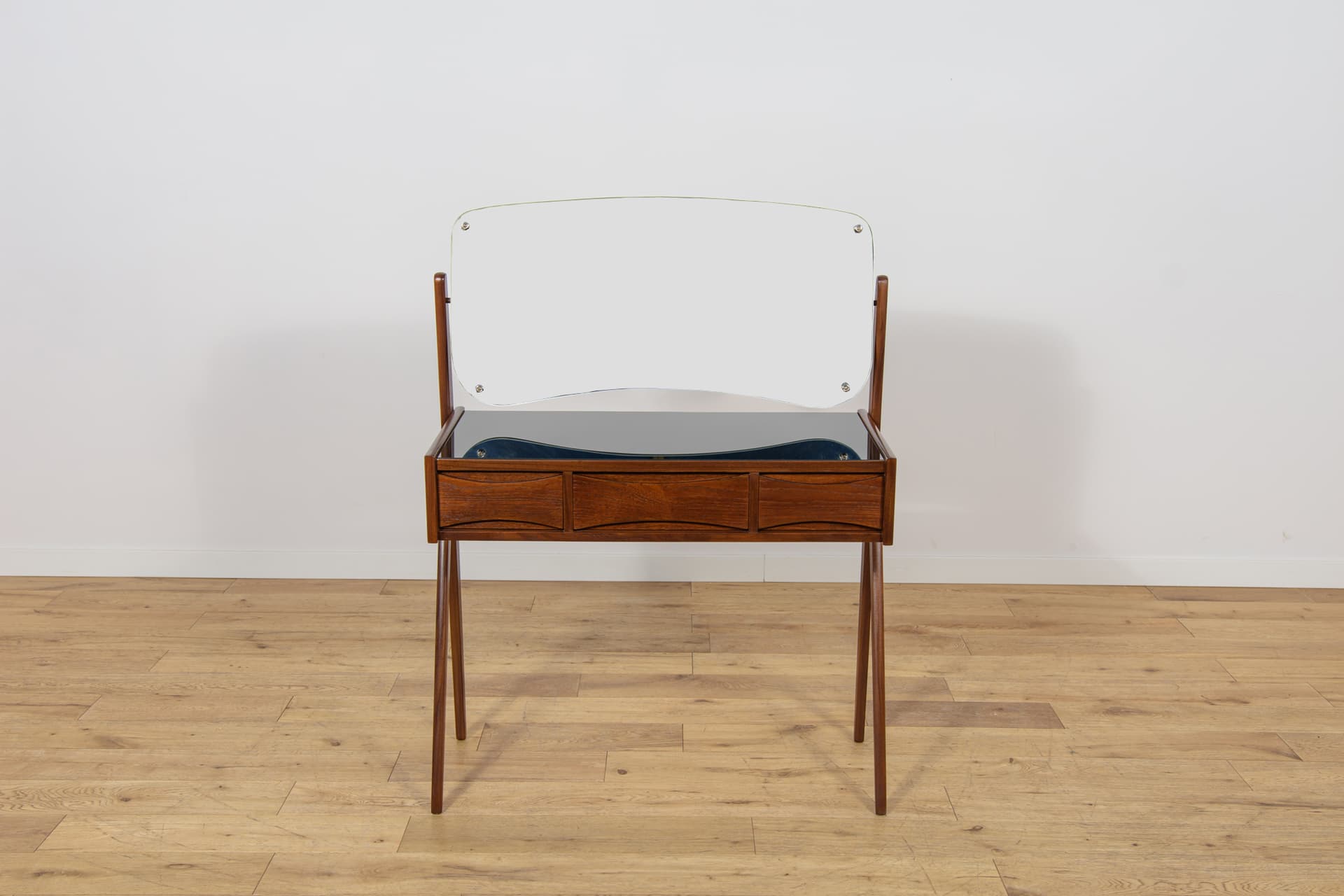 Dressing table, brown teak, black glass, by A. Vodder, Denmark, 1960s. - 345392