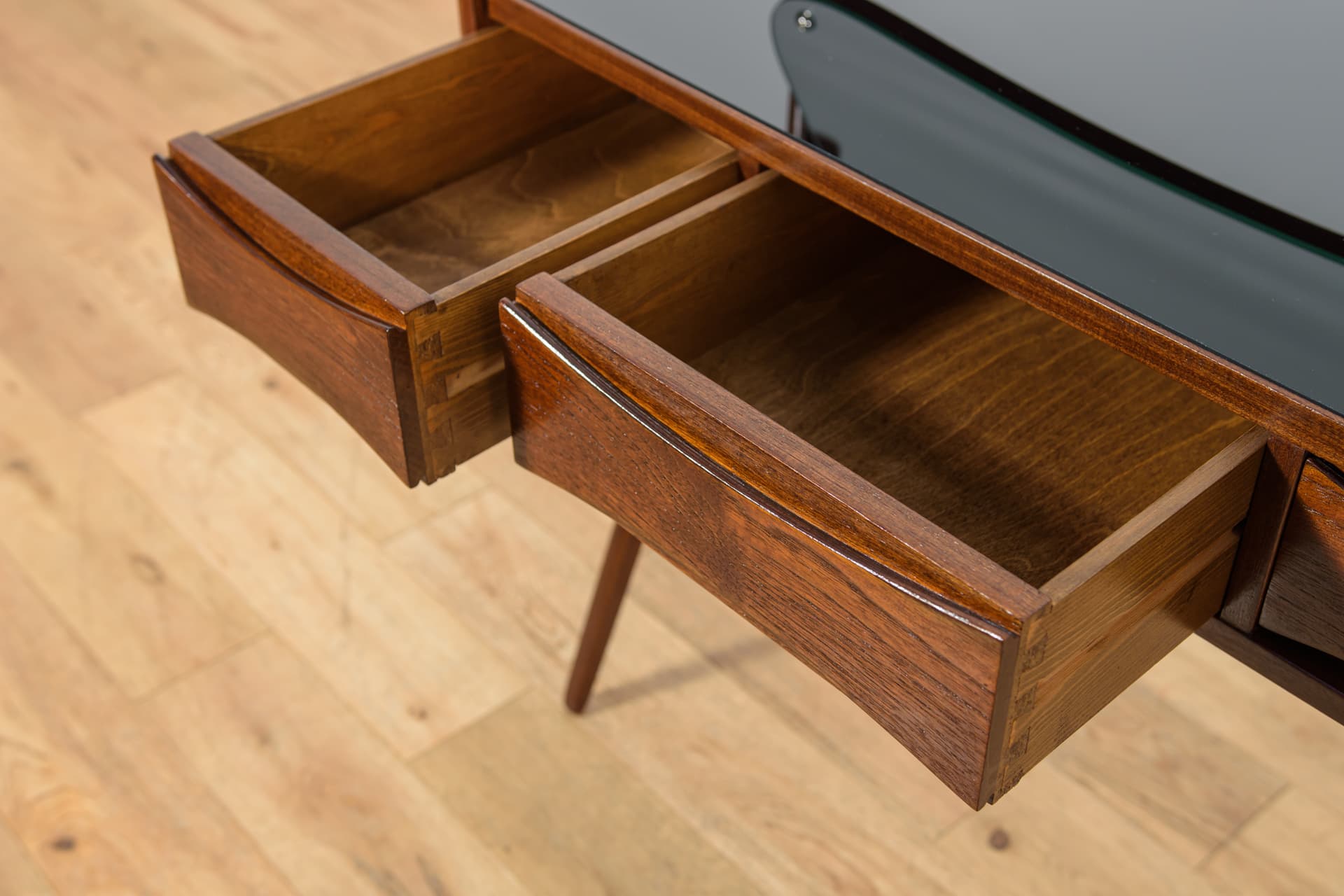 Dressing table, brown teak, black glass, by A. Vodder, Denmark, 1960s. - 345398