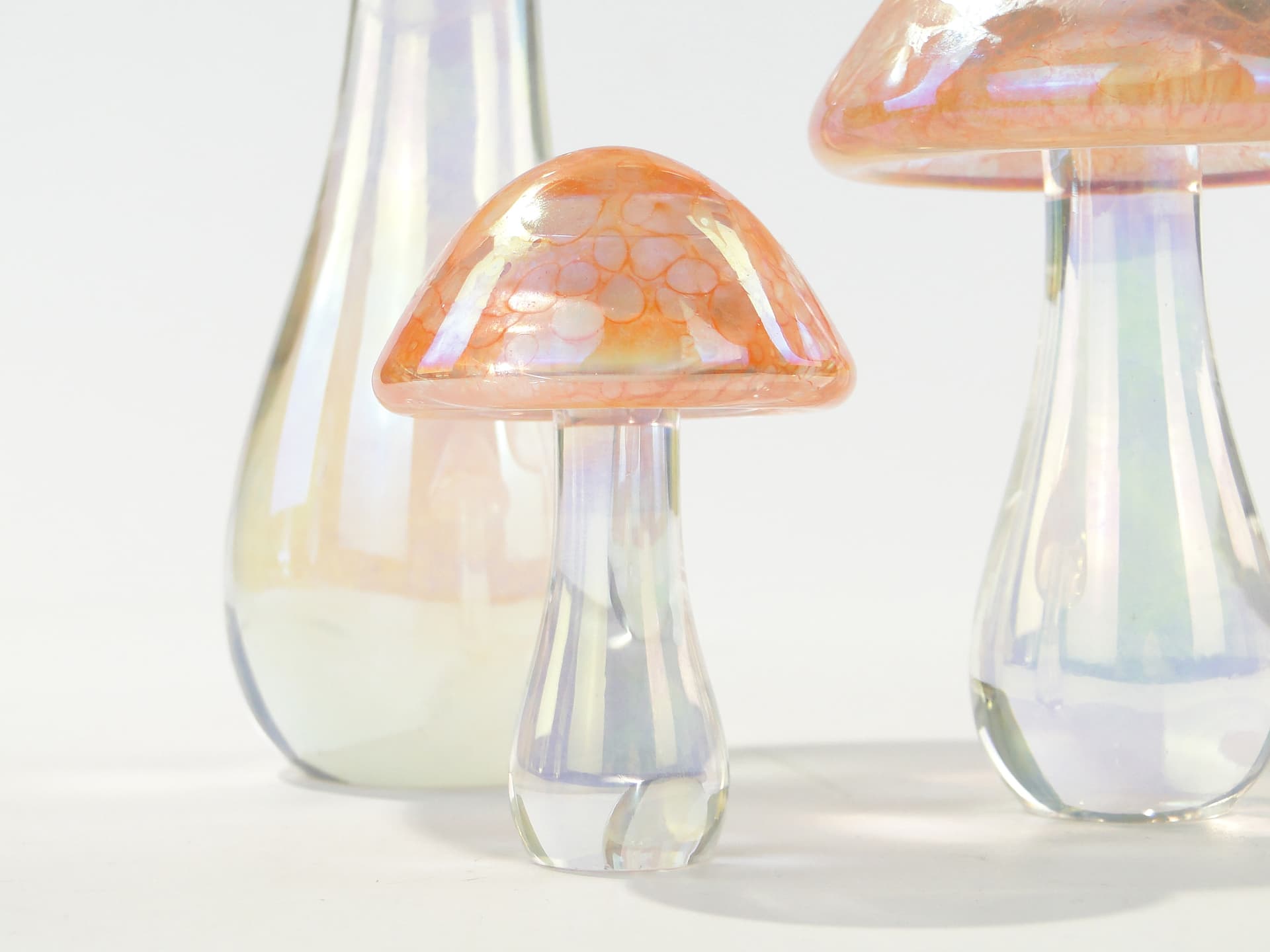 Komplet rzeźb grzybów Leśna Iryzacja, szkło pomarańczowo-złote iryzujące, Heron Glass, Wielka Brytania, XXI w. - 345466