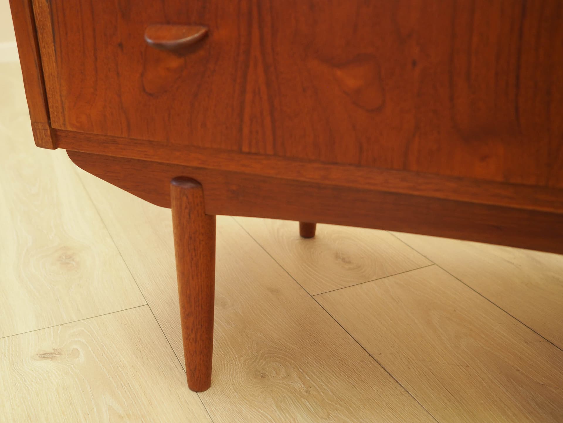 Secretary desk, brown teak, AG Spejl Kobberbeskyttet, Denmark, 1970s. - 345569