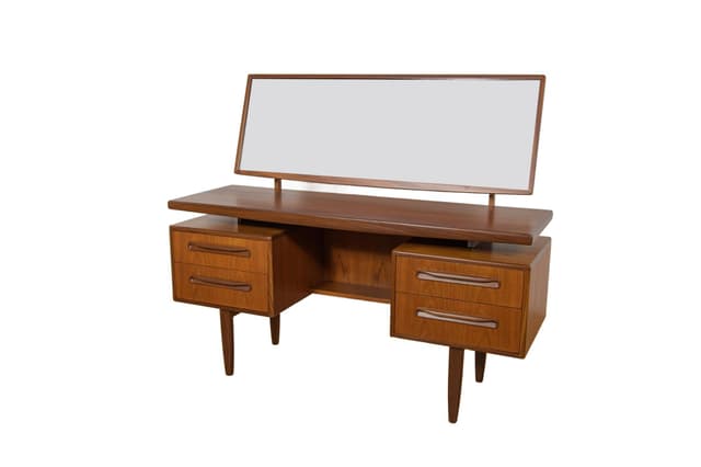 Dressing Table Fresco, brown teak, by V. Wilkins, G-Plan, United Kingdom, 1960s. - DIMENSION