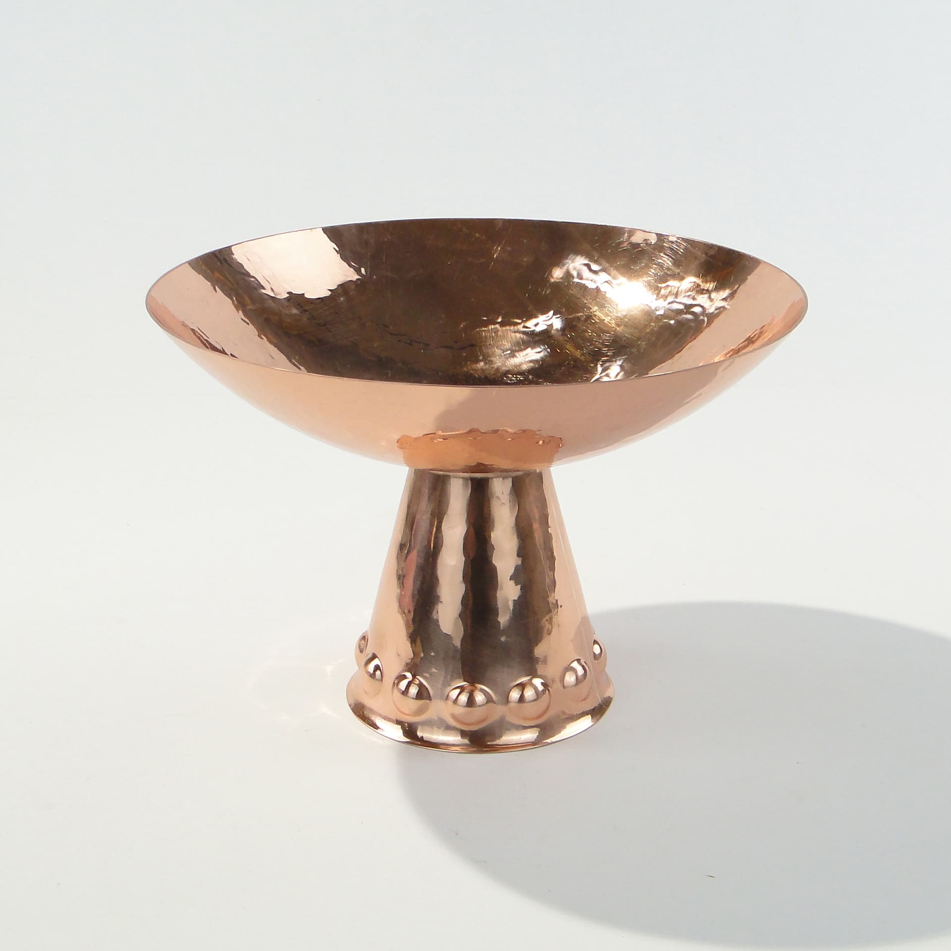 Bauhaus centerpiece bowl, golden red copper, by F. Marby, 1920s - 345871